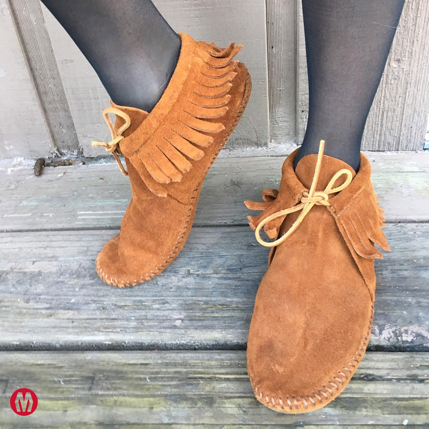 Minnetonka Women'S Classic Fringe Boot image number 5