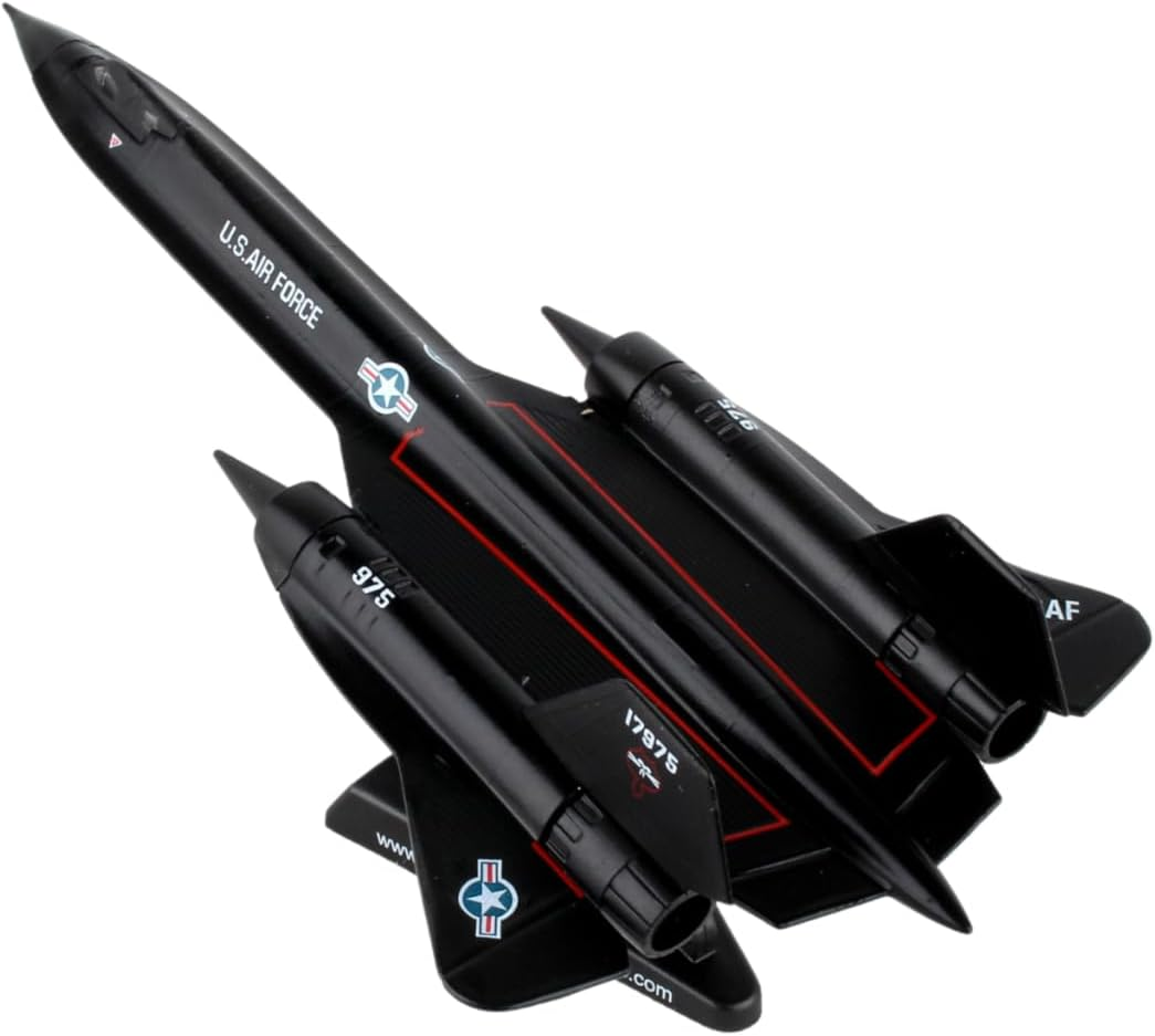 Daron Worldwide Trading SR-71 Blackbird Vehicle (1:200 Scale) image number 3