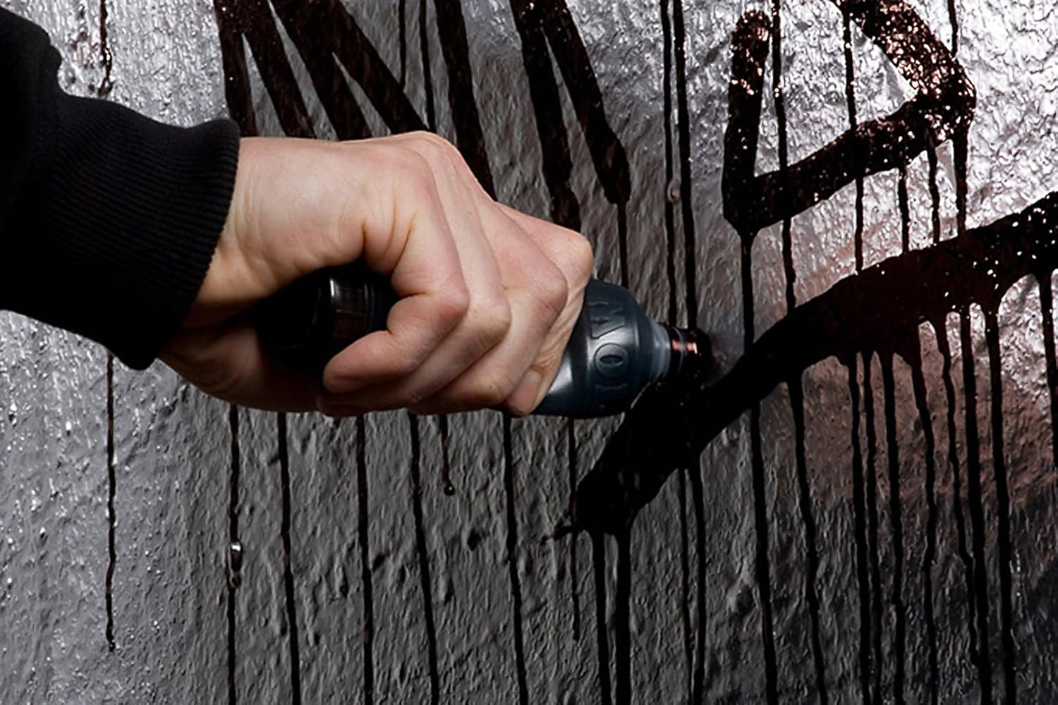 Molotow DRIPSTICK Empty Squeeze Bottle Marker, Reusable and Refillable with Any Paint Ink Color, 10Mm Nib, Holds 70Ml (830.203), Black image number 1