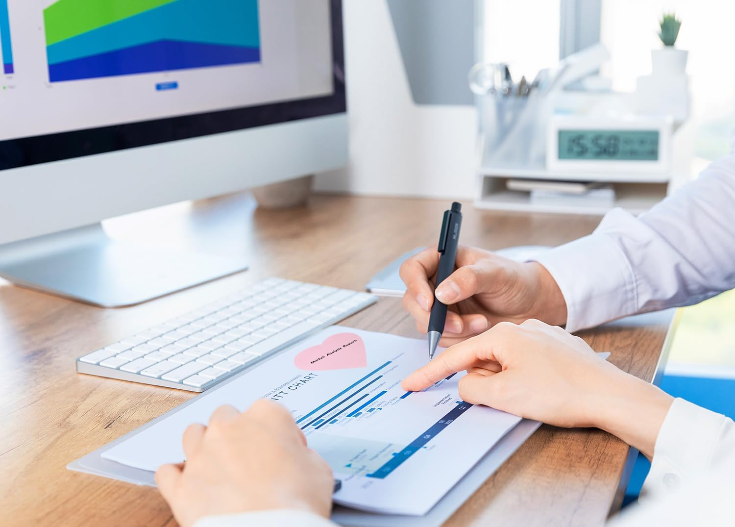 ONLYKXY 3 Pack Heart Shaped Transparent Sticky Notes 2.8X2.8In Waterproof Self-Stick Book Tabs 150 Sheets PET Markers Sticky Notes Pad (Pink) - Blue image number 3