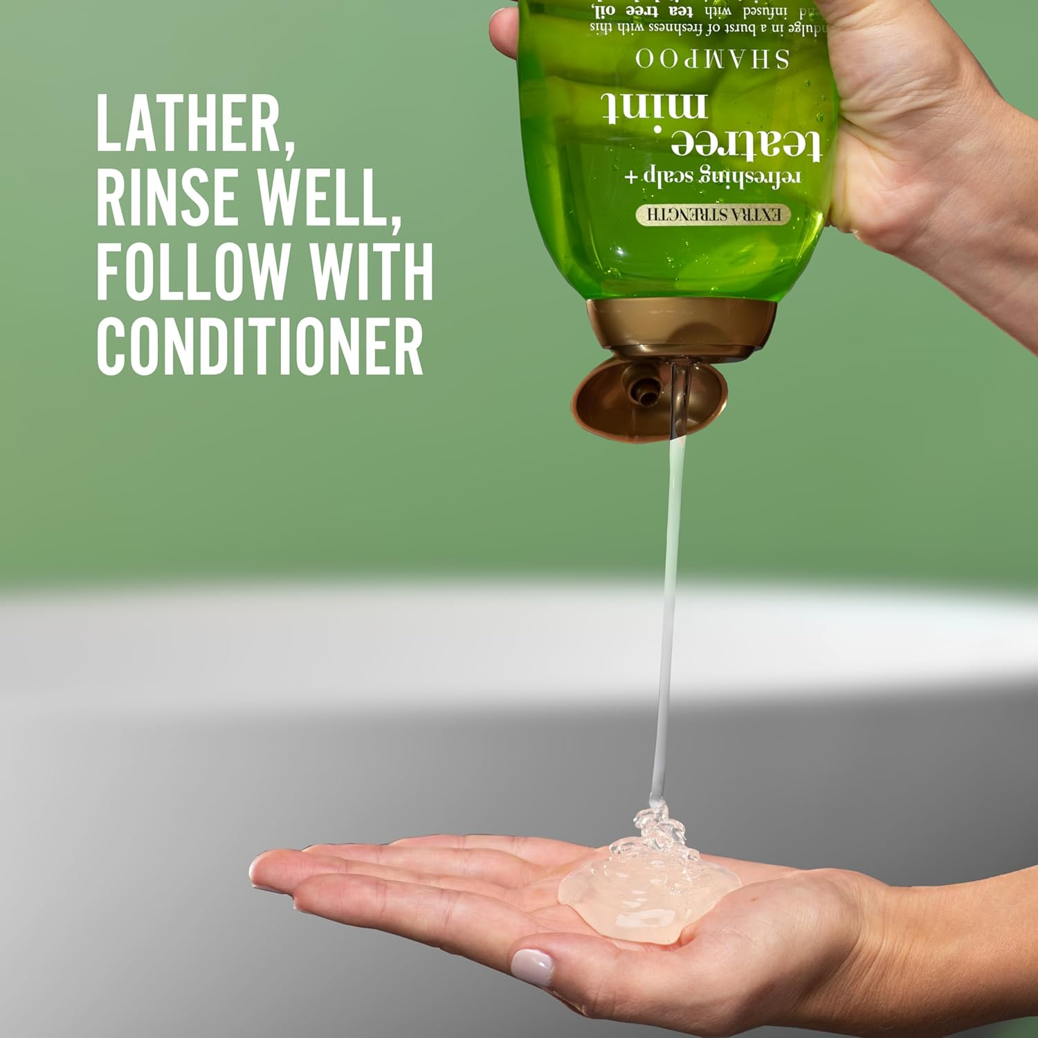 OGX Extra Strength Refreshing Scalp + Tea Tree Mint Shampoo, 380Ml image number 5