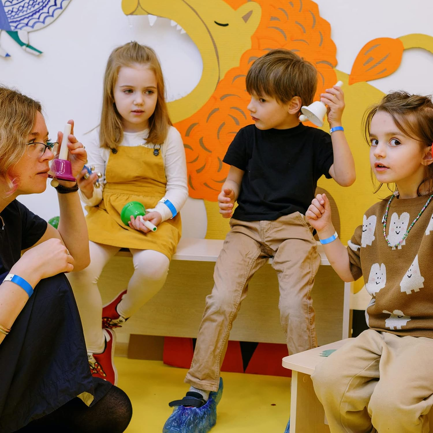 KINBOM 1000Pcs Neon Wristband, Waterproof Paper Wristbands for Events Entrance Wristbands Paper Bracelets for Events Parties Music Festivals Concerts Contests (Blue) image number 4