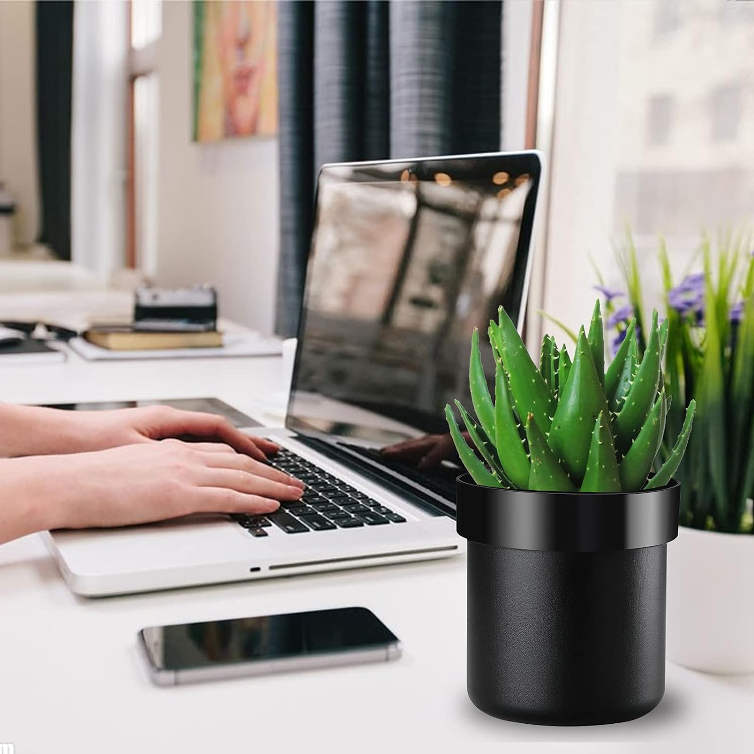 Flower Pot Diversion Safe with Key Lock, Secret Hidden Safe Lock Box, Perfect for Hiding the Valuables inside Flower Pot&rsquo;S False Bottom, Plants Not Include,Black