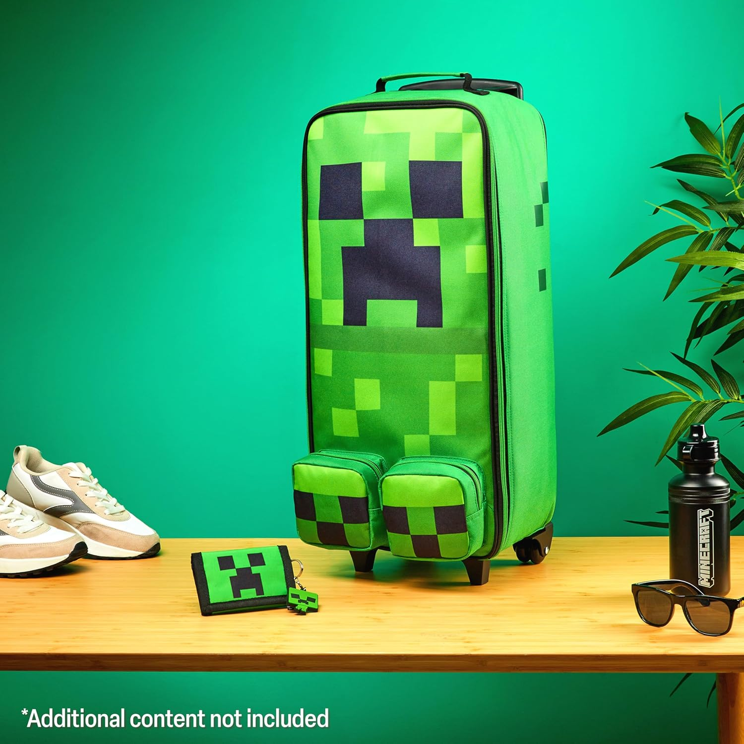 Minecraft Kids Foldable Trolley Bag, 25.2&rdquo; X 6.7&rdquo; X 9.8&rdquo;, 4 Wheels Kids Suitcase image number 5