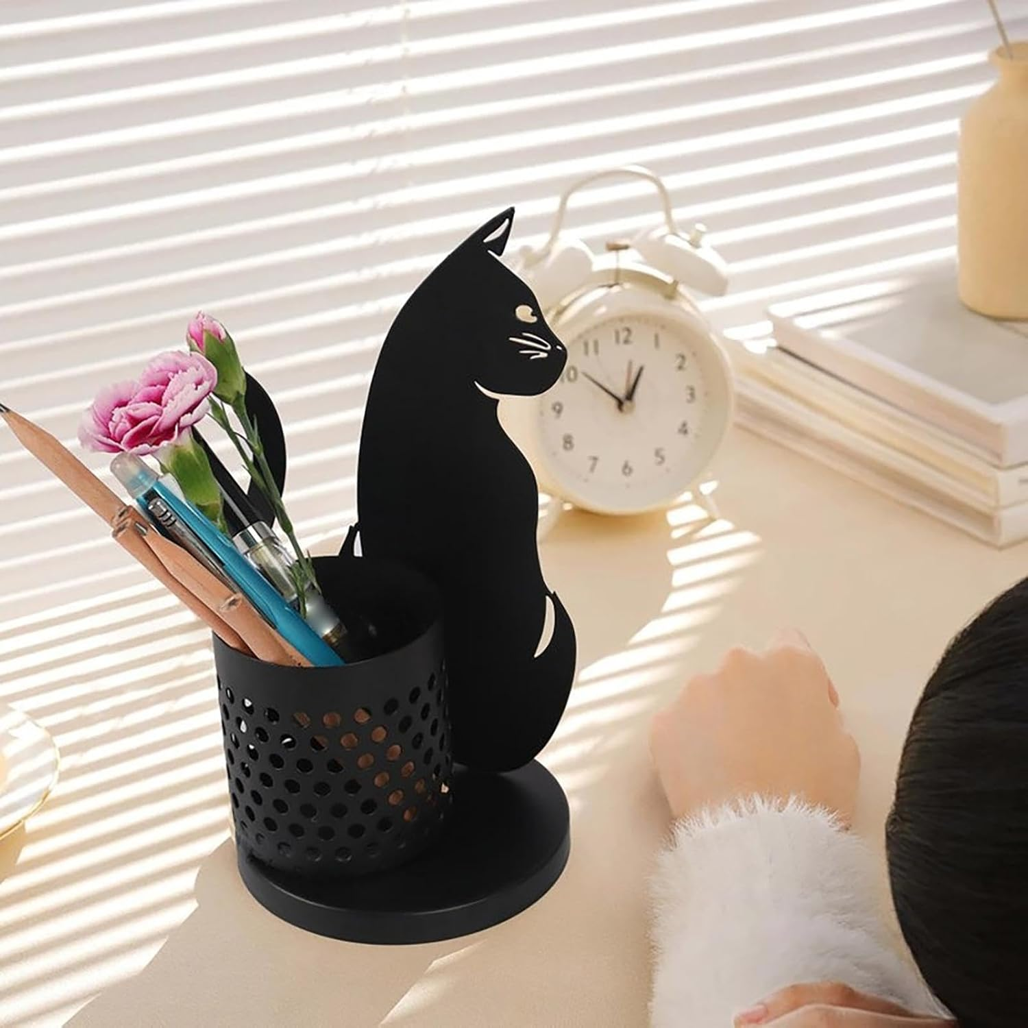 Black Metal Cat Pencil Holder - Cat Countertop Pencil Stand | Cute Metal Cat Pencil Container for Desk | Funny Black Cat Pen Storage Rack, Offices Accessory | Decorative Desk Organizer for Cat Lovers image number 6