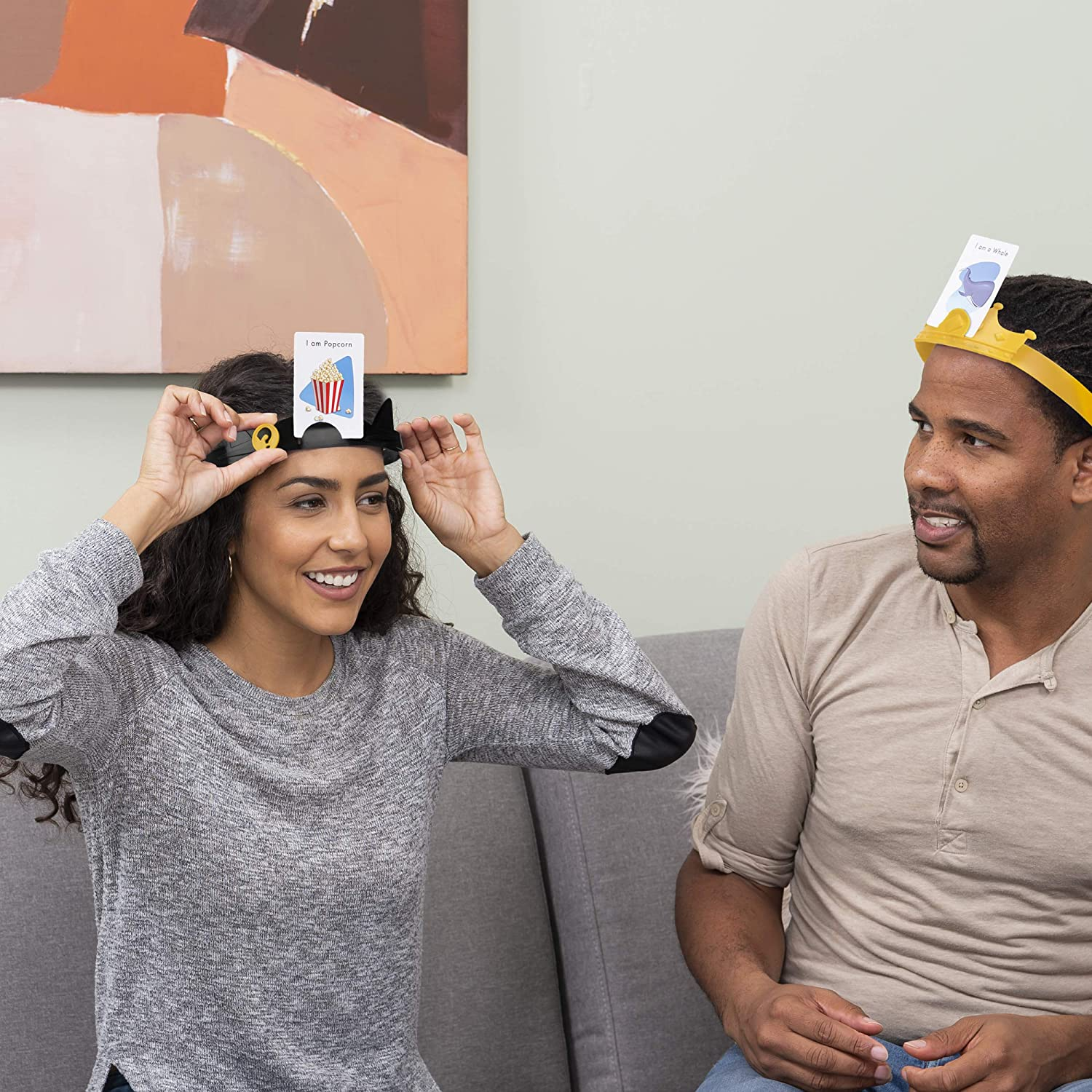 Spin Master Games Hedbanz Picture Guessing Board Game New Edition, for Families and Kids Ages 8 and Up image number 5