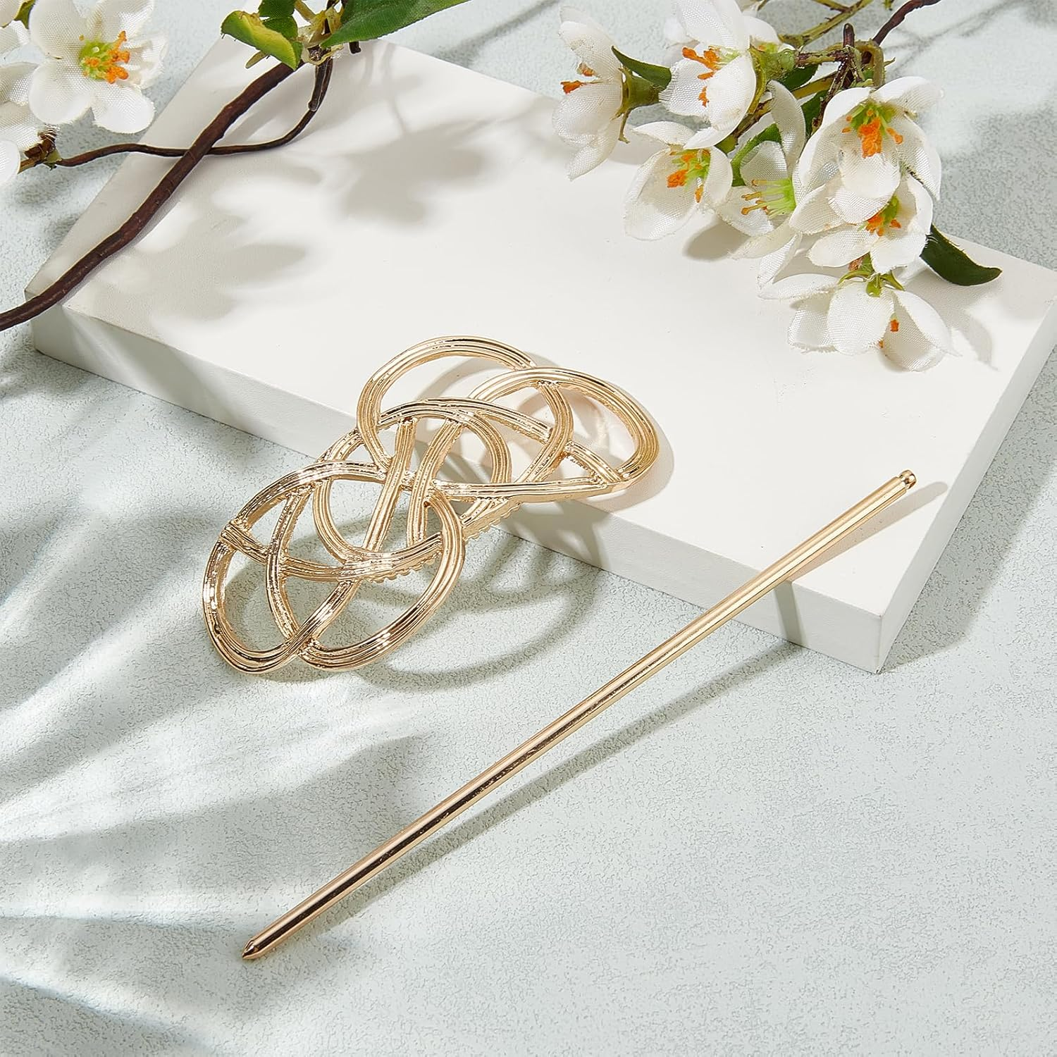 NICENEEDED Hair Slide Hairpin Clip with Stick, Golden Hollow Hairpin Retro Hair Barrette Chignon Ponytail Holder, Hair Bun Clip No Slip Hair Accessories for Women image number 5