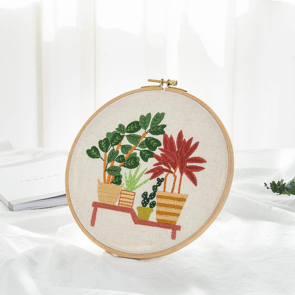 Guofa 2 Pack 7 Inch Embroidery Hoop, Beech Wood Cross Stitch Hoops, Decorative Hanging Embroidery Frame for Needlepoint Sewing Project image number 4