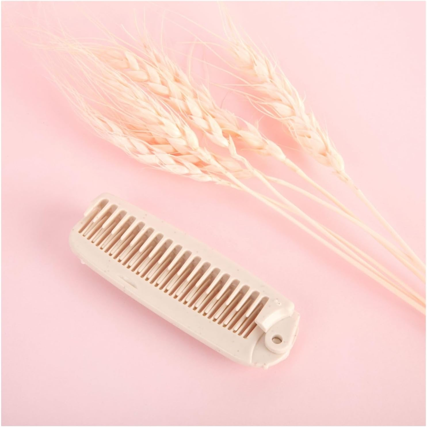 Foldable Hair Brush and Comb - Plastic-Free 100% Biodegradable Wheat Straw (White) image number 1