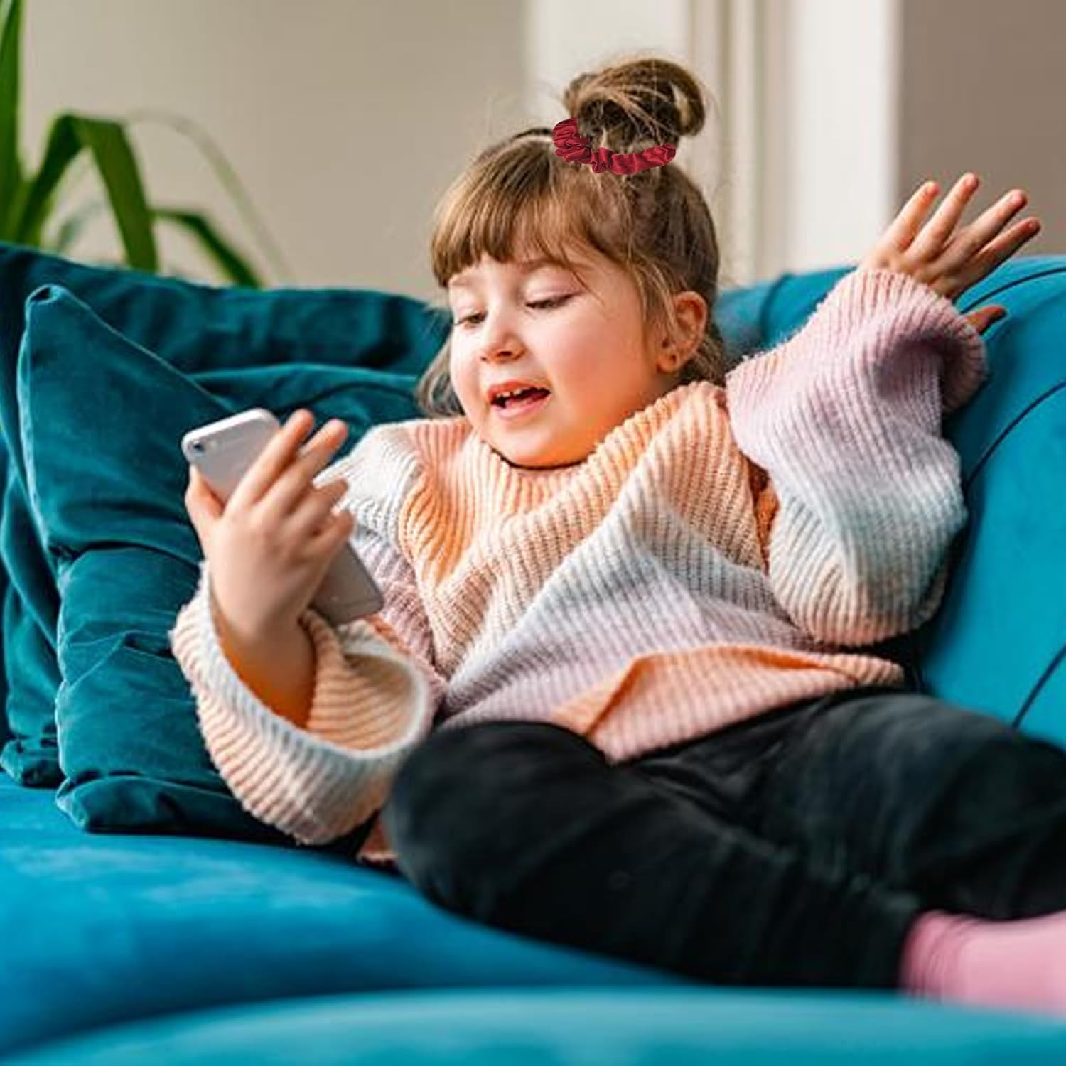 SSKHE 10PCS Hair Scrunchies Satin Scrunchies,Soft Hair Ties,Ponytail Holder Hair Accessories,Elastic Hair Bands,Premium Satin Softer Silk,Bobbles Hair Bands,Atin Scrunchies for Thick Thin Curly Hair image number 6