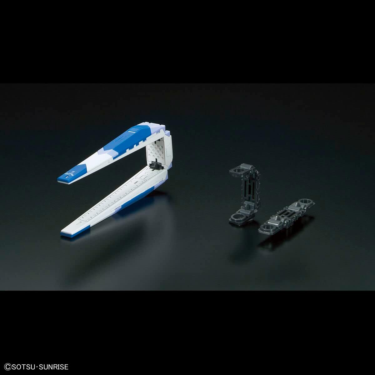 Bandai RG RX-93-V2 Hi-Nu Gundam Model Kit