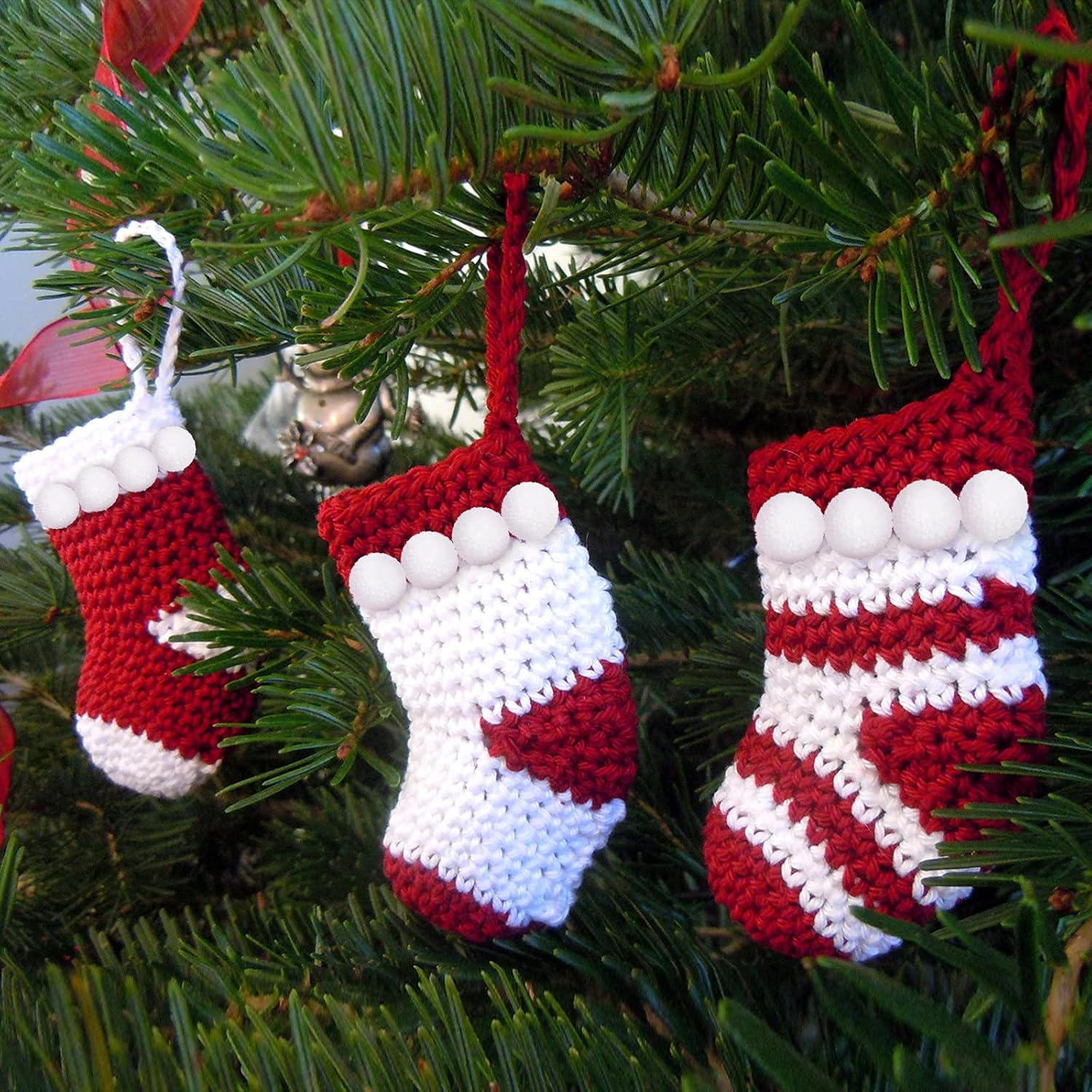 Syhood 20 Pcs Christmas Yarn Pom Poms Balls for DIY Handmade Crafts Fuzzy Pompoms for Christmas DIY Hats Thanksgiving Party Holiday Hanging Home Decorations(1.5 Inch,White) image number 5