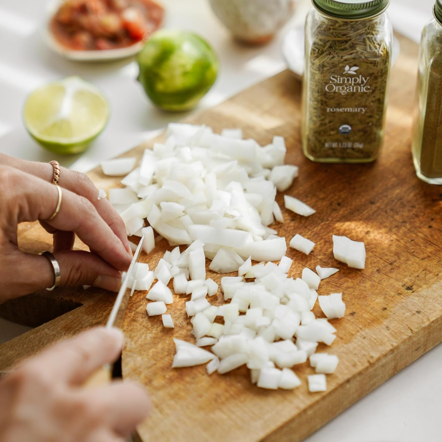 Simply Organic Simply Organic Rosemary Leaves Large Glass 35G, 35 G image number 4