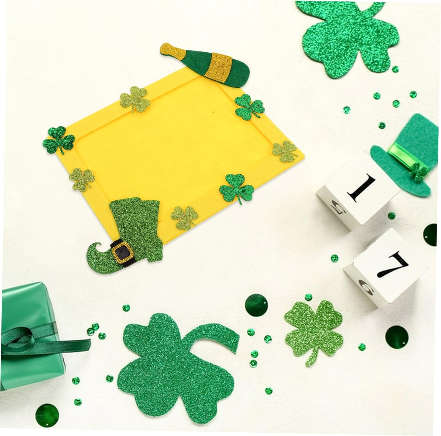 St Patrick'S Day Ornament Photo Frame Shamrock Pattern Easy Diy Craft for Home Decor Party Decor