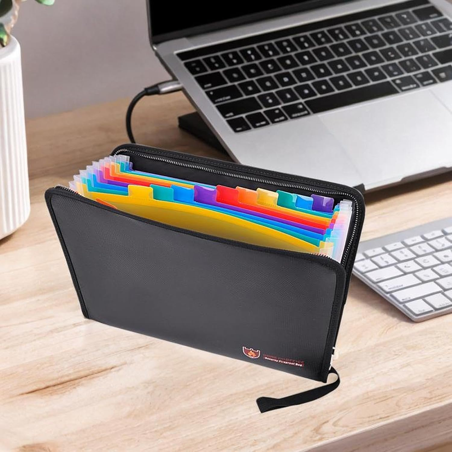 Yuksok Document Protection Bag for Passports and Valuables - Clear image number 6