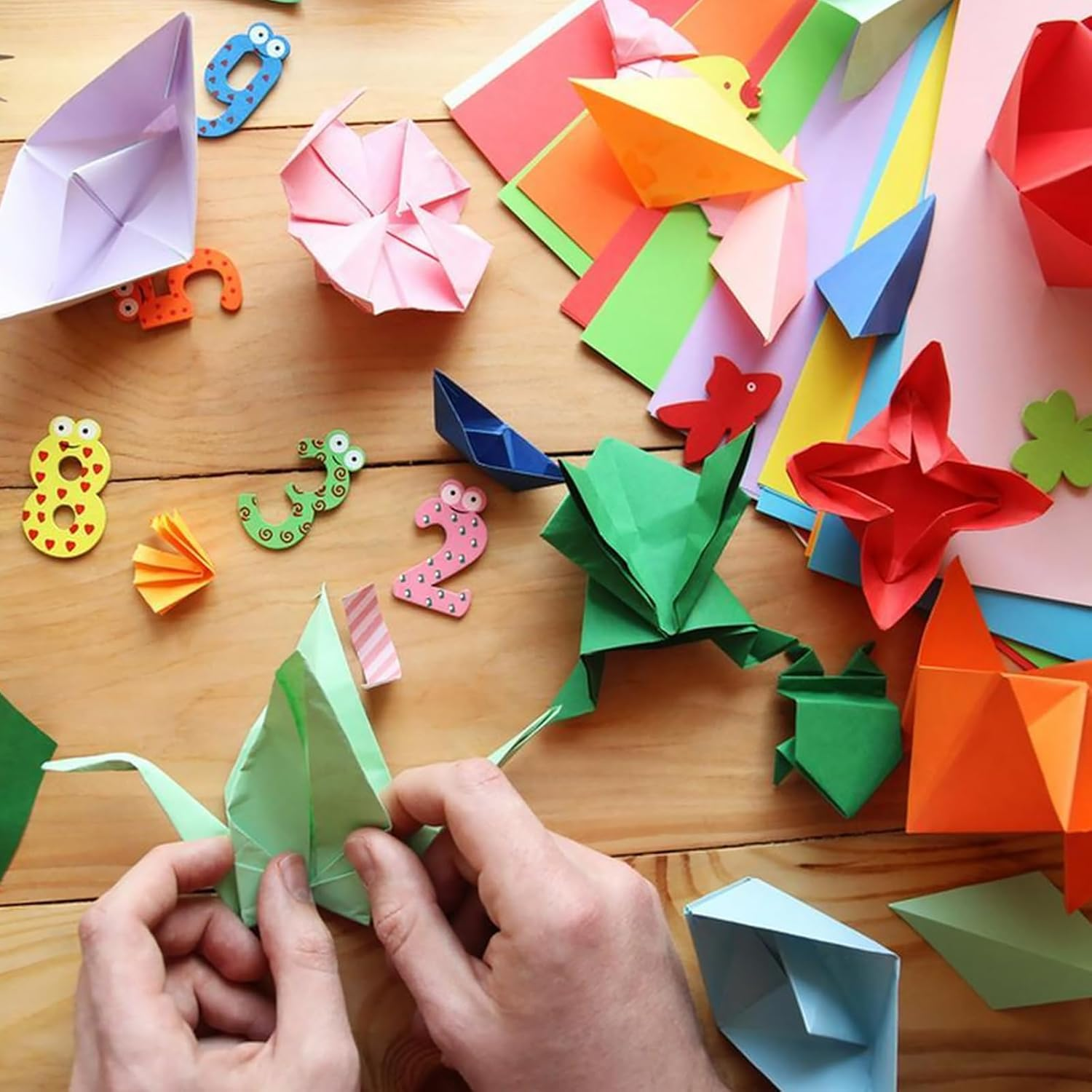 CORORIO A4 Colored Ptinter Paper 100 Sheets of 70Gsm with 20 Vivid Colors for Creative Printing, Crafting, and Art Projects - Perfect for Invitations, School Supplies and DIY Crafts.