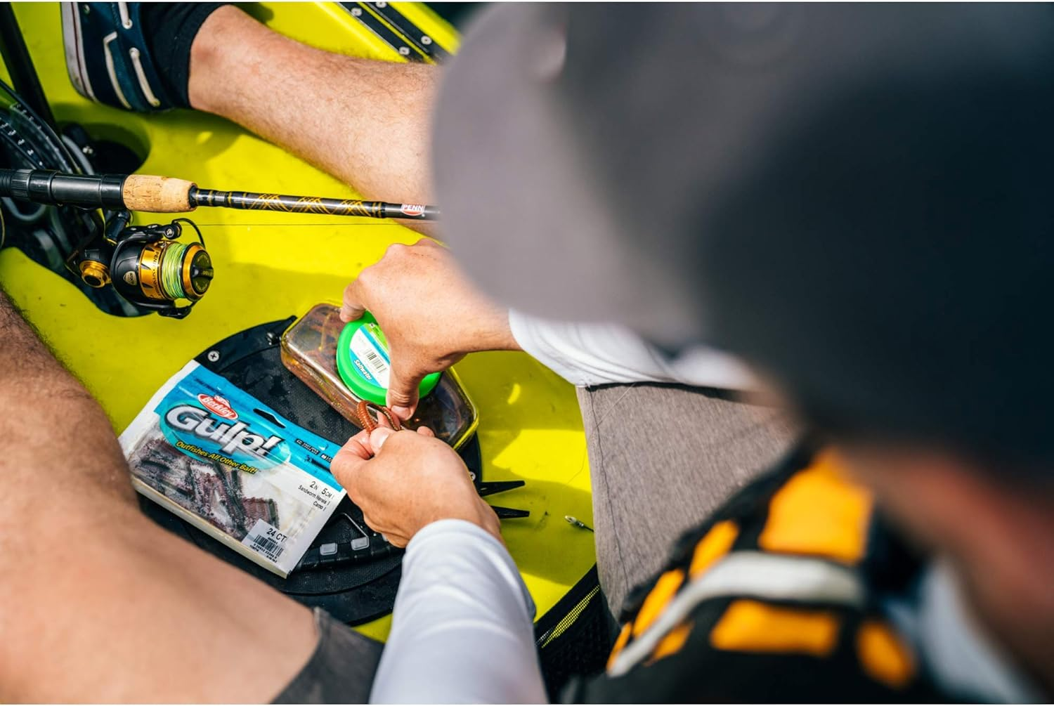 Berkley Berkley Gulp! Alive! Sandworm Saltwater Fishing Soft Bait - Camo image number 4