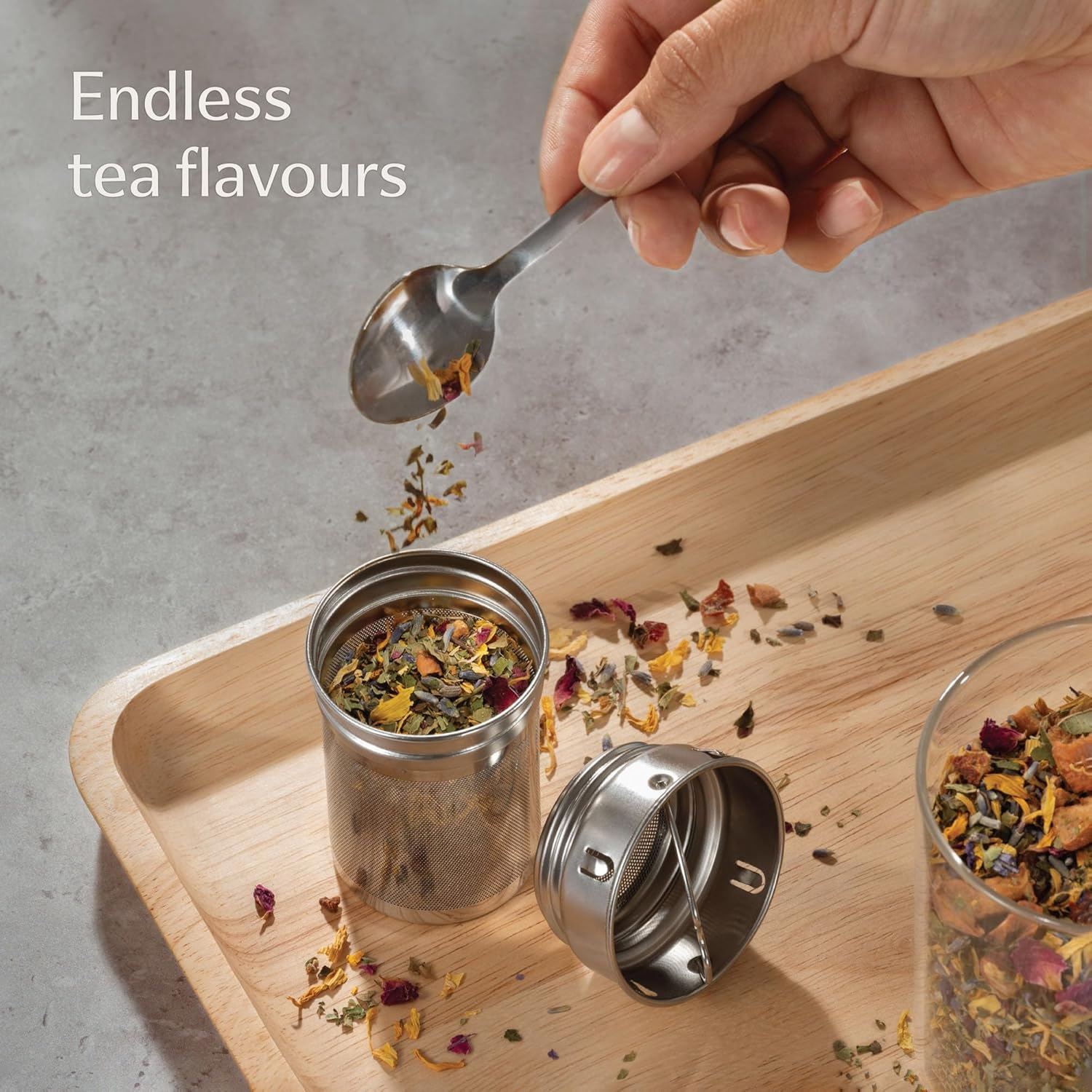 Cosumy Tea Bottle with Strainer to Go 500 Ml - Double-Walled Glass with Felt Bag - Heat Resistant - Leak-Proof - Dishwasher Safe - (Anthracite) - Charcoal image number 5