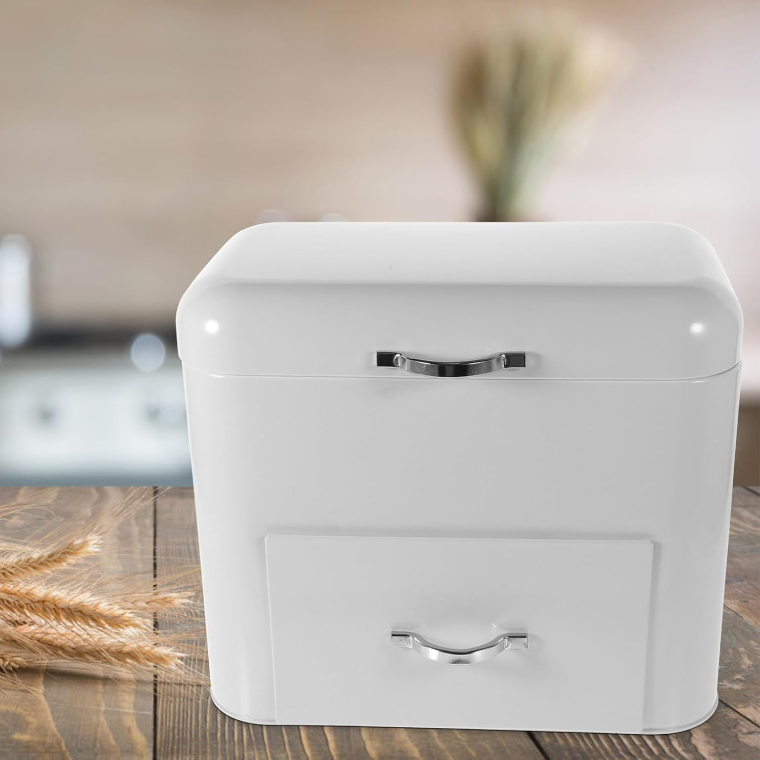 STOBAZA Large Retro Bread Storage Container Versatile Kitchen Organizer for Homemade Bread Snacks More Spacious Design for Countertop Use for Home Bakery Storage image number 3