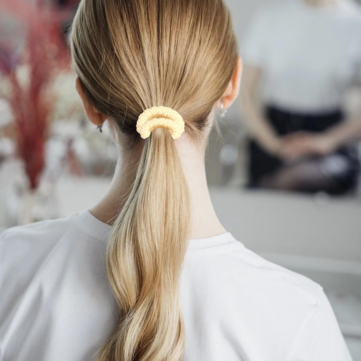 Pack of 20 Hair Bobbles No Scrunchie Black Women image number 1