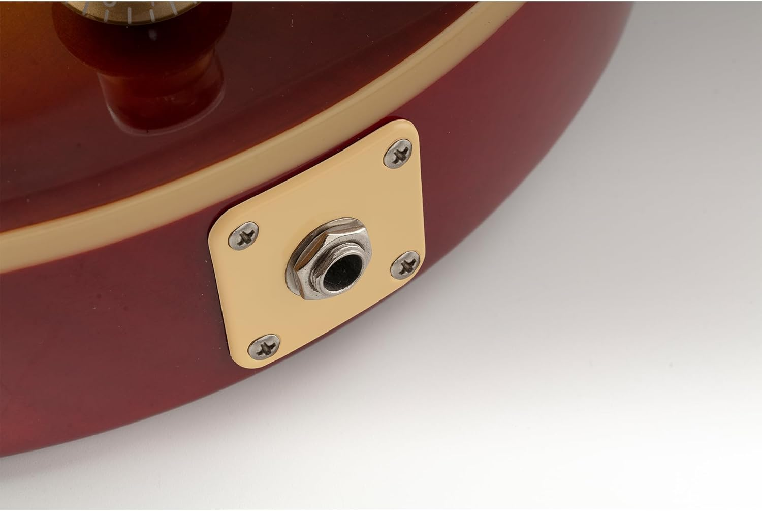 Musiclily Pro Plastic Curved Jack Plate Square Jackplate for G Style Epiphone Les Paul Guitar, Cream (Set of 2) image number 6