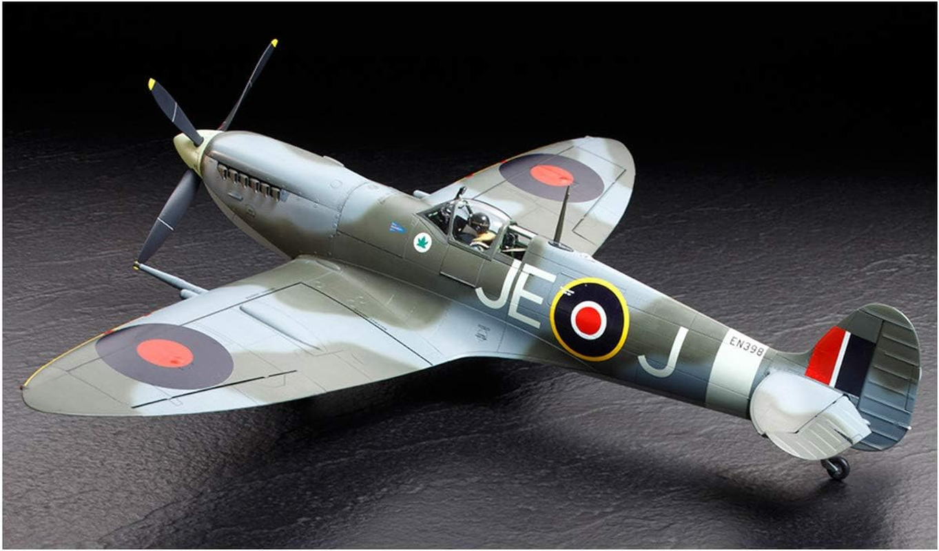 Tamiya 1:32 Scale Supermarine Spitfire MK.IXC Aircraft Model Kit image number 1