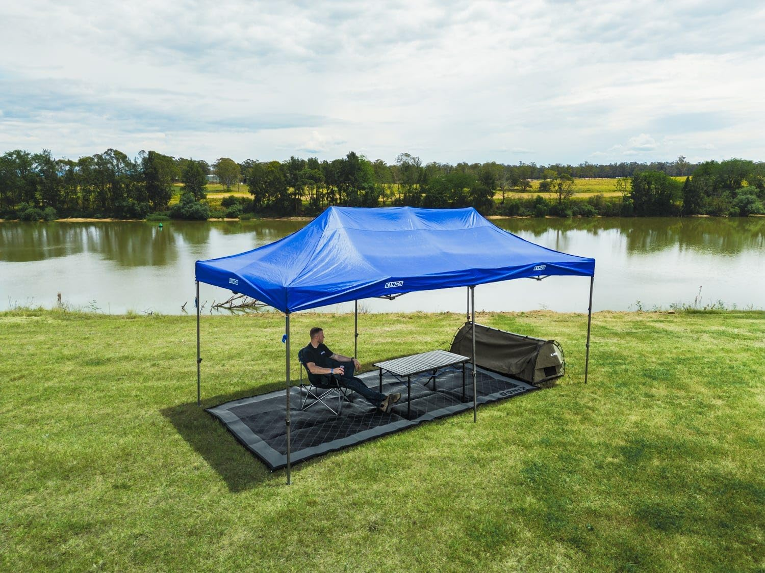 Kings Outdoor Caravan Floor Mat | Reversible | 5M X 2.4M image number 5