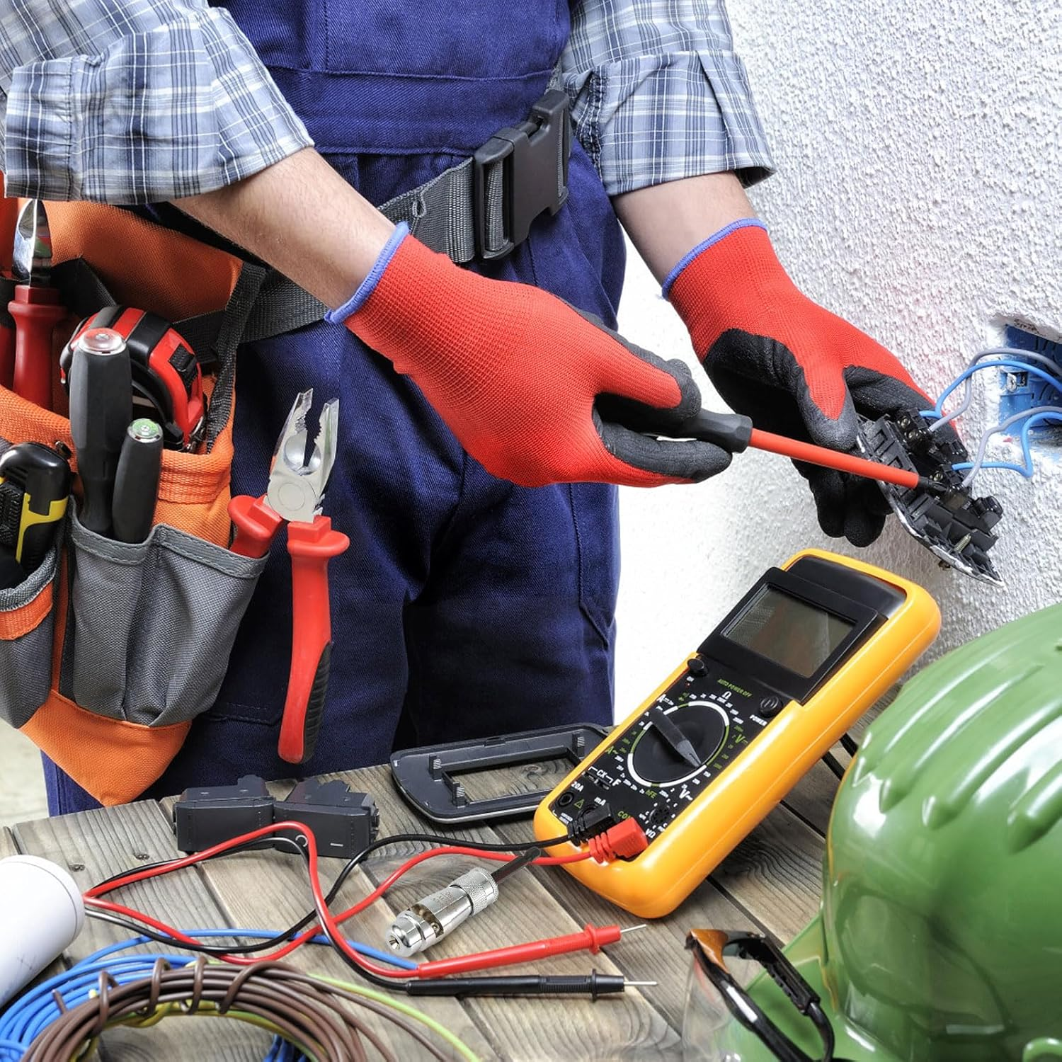 Electric Wire Stripper, 4-In-1 Electrical Wire Stripping and Twisting Tool Best Wire Strippers Wire Stripper Cutter Portable Wire Twist for Drill Fast Wire Stripping