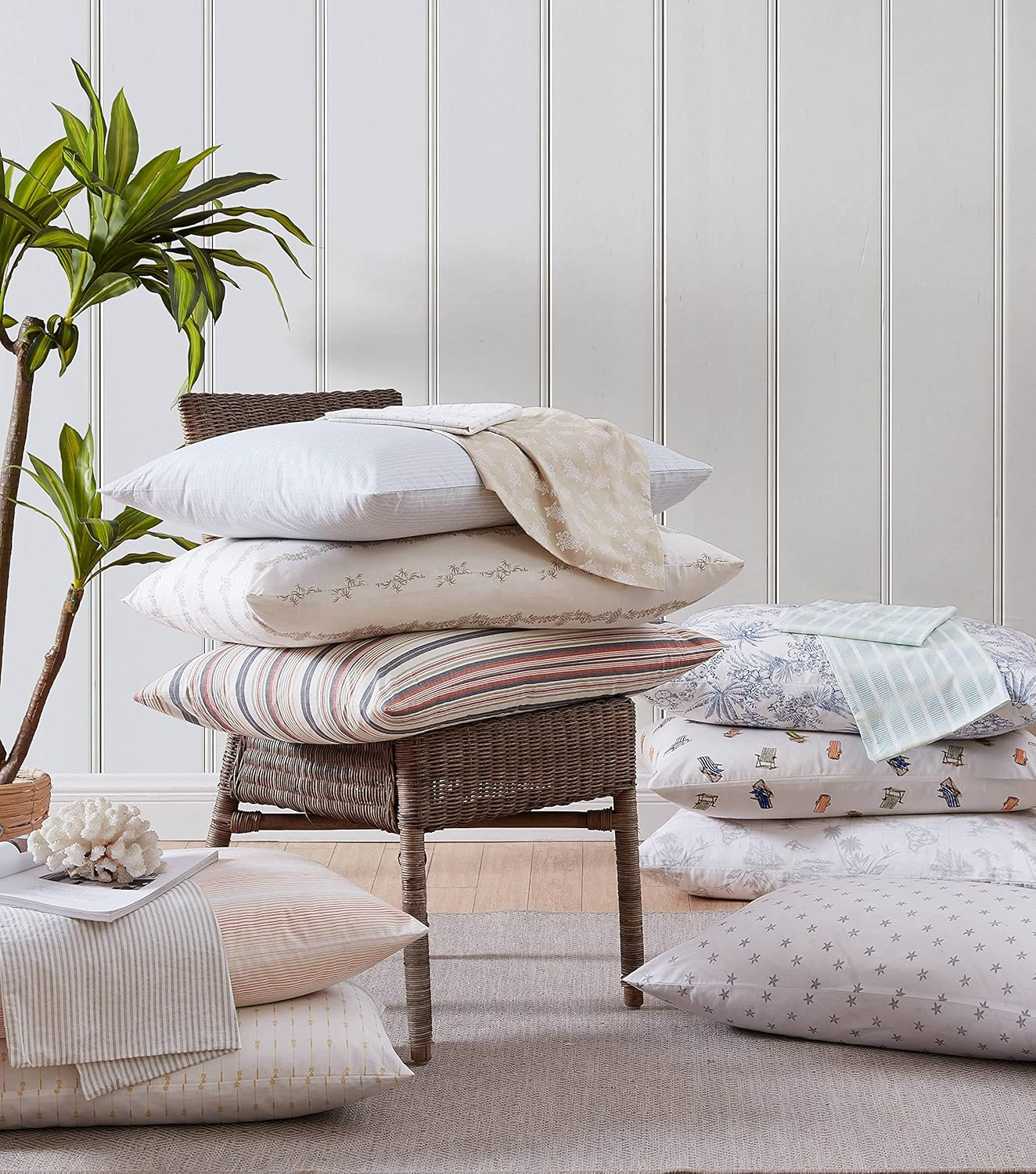 Tommy Bahama - Queen Sheets, Cotton Percale Bedding Set, Crisp & Cool, Stylish Bedding Set (Ala Moana Stripe Blue, Queen) image number 3