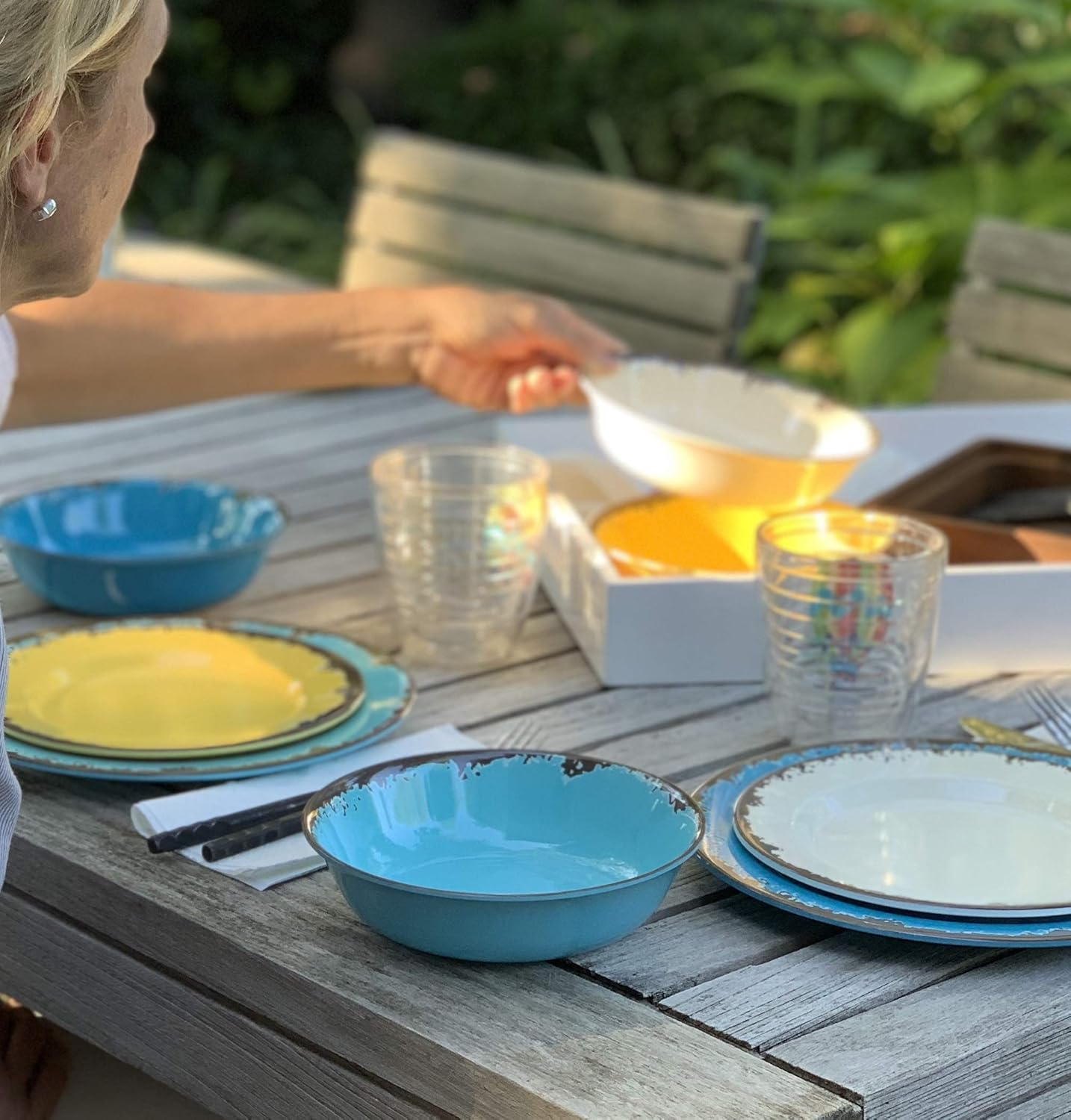 Fox Run Melamine Dinnerware Set, Set for 4, Multicolor Outdoor Dishes image number 1