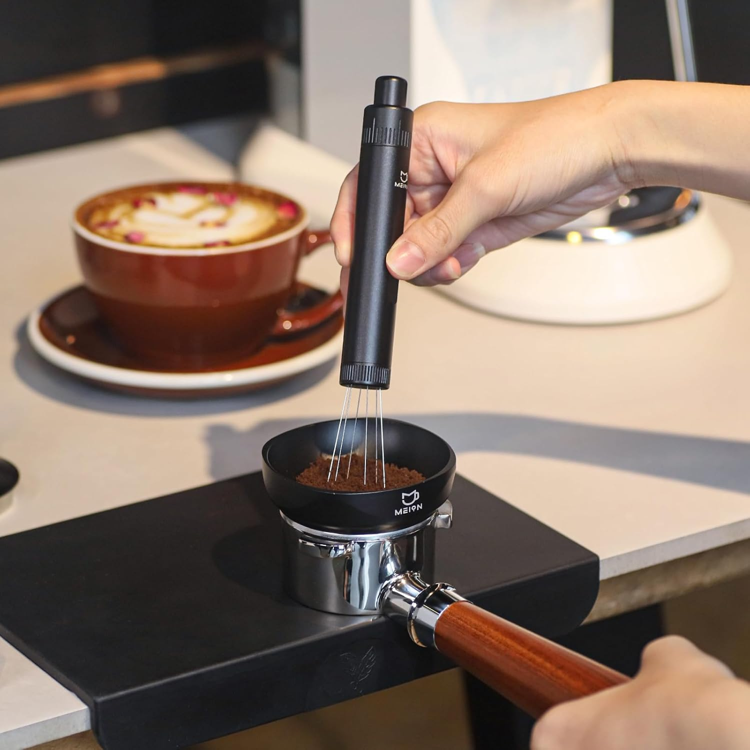 MEION Retractable WDT Espresso Distribution Tool Espresso Stirrer Tools, 0.35Mm 6 Needles Coffee Distributor with Extra 6 Replaceable Needles, Espresso Machine Accessories for Barista (Black, V2) image number 2