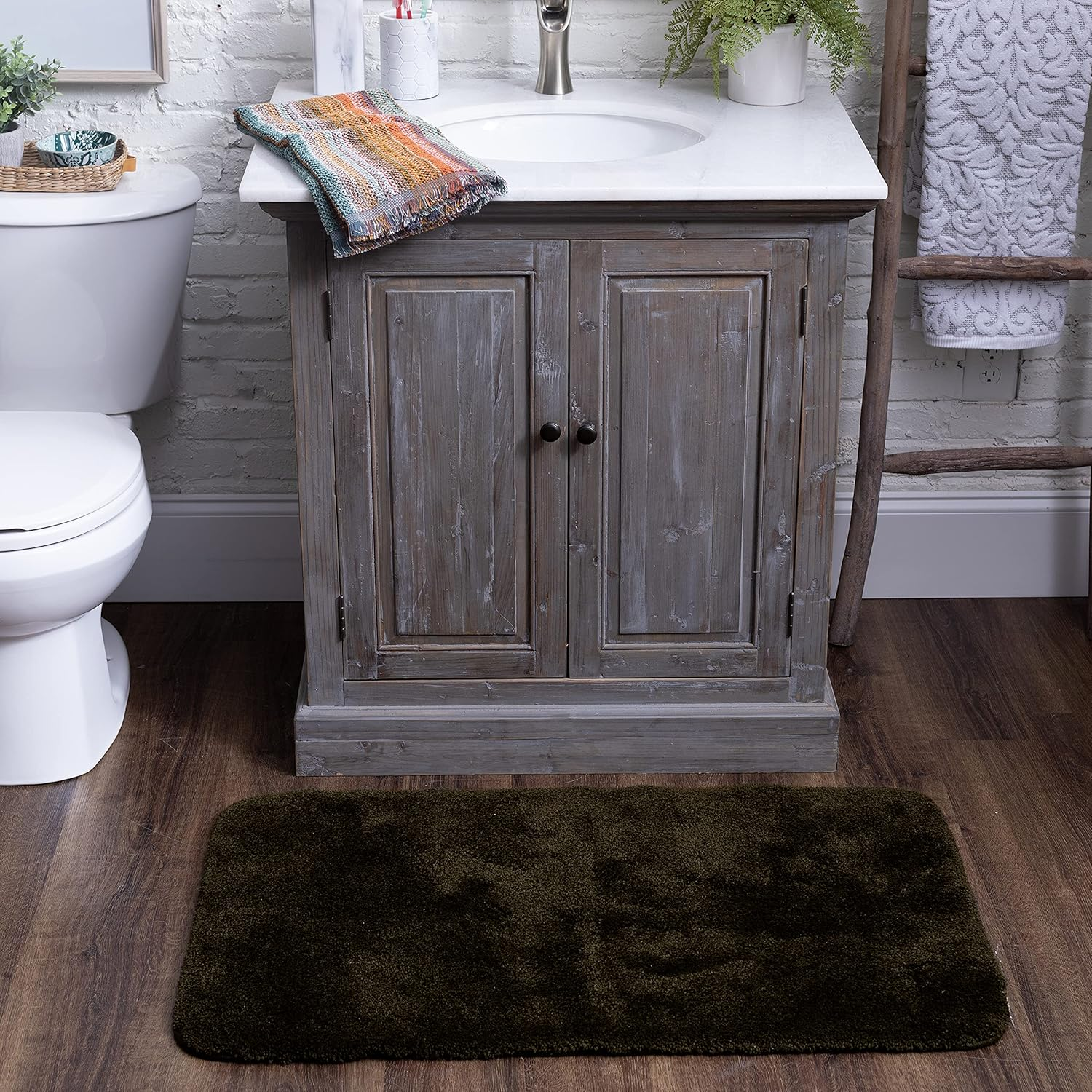 Mohawk Home Acclaim Bath Mat, 1'5 X 2', Espresso