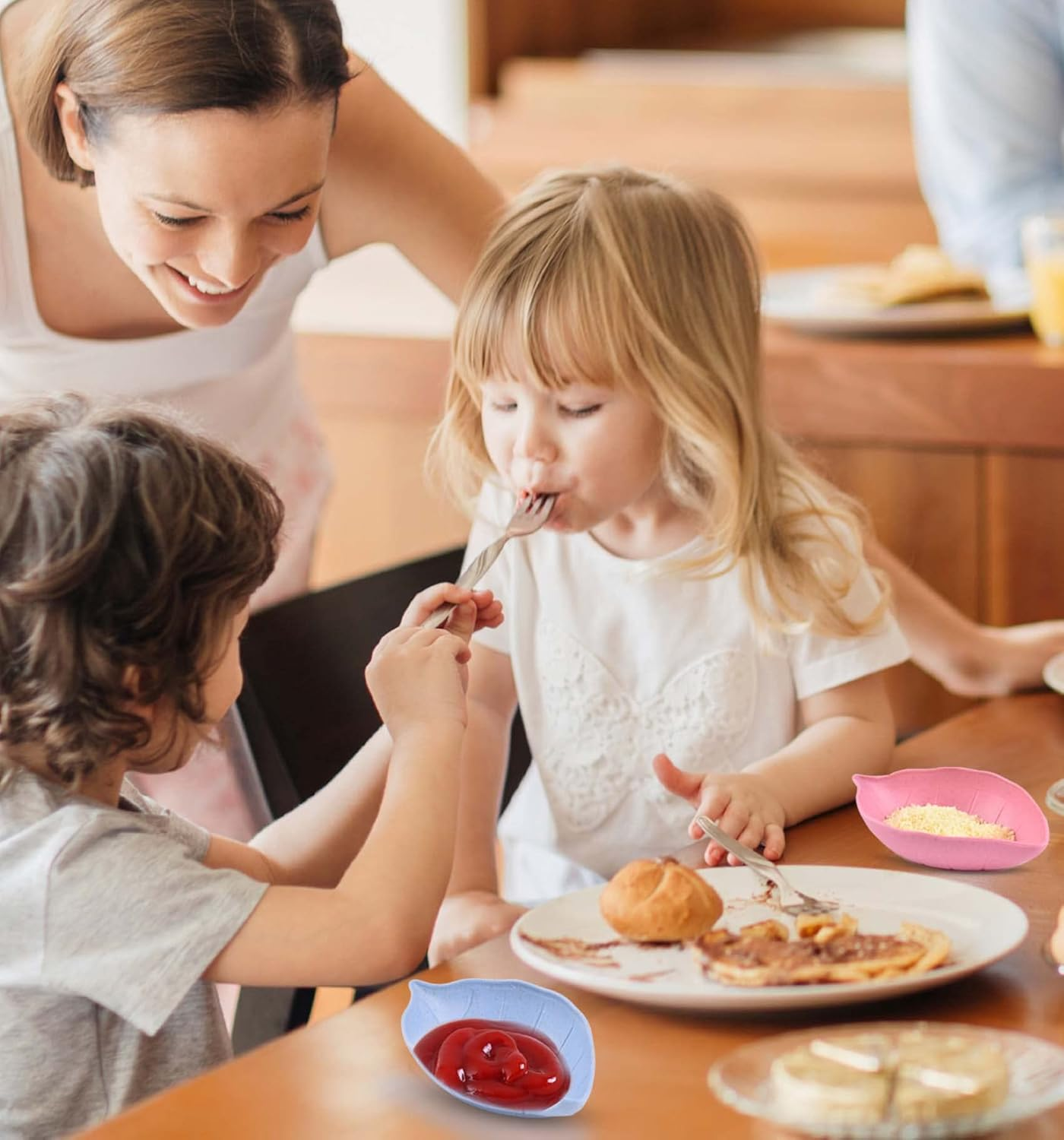 BWLAND Wheat Straw Leaf Shape Sauce Dishes, 4 PCS, Green, Pink, Beige, Blue, Dipping Sauce Bowls for Ketchup, Appetizers, Condiment, Snack, Honey Mustard image number 4