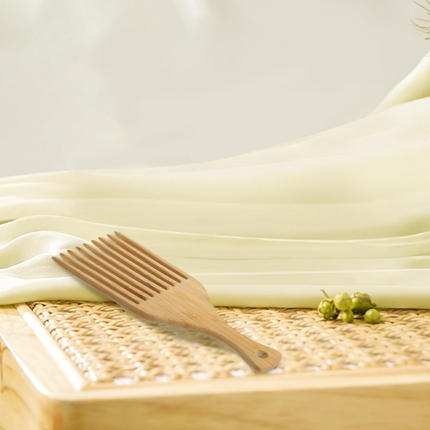 Bamboo Hair Pick for Afro Wide Tooth Hair Detangling Comb for Curly Styling Women Men image number 5