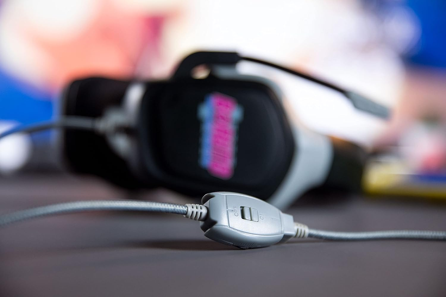 Konix Boruto Gaming Headphones for PS4, PS5, Switch, Xbox - Micro 45&deg; - 1.5 M Cable - 3.5 Mm - Black and Grey