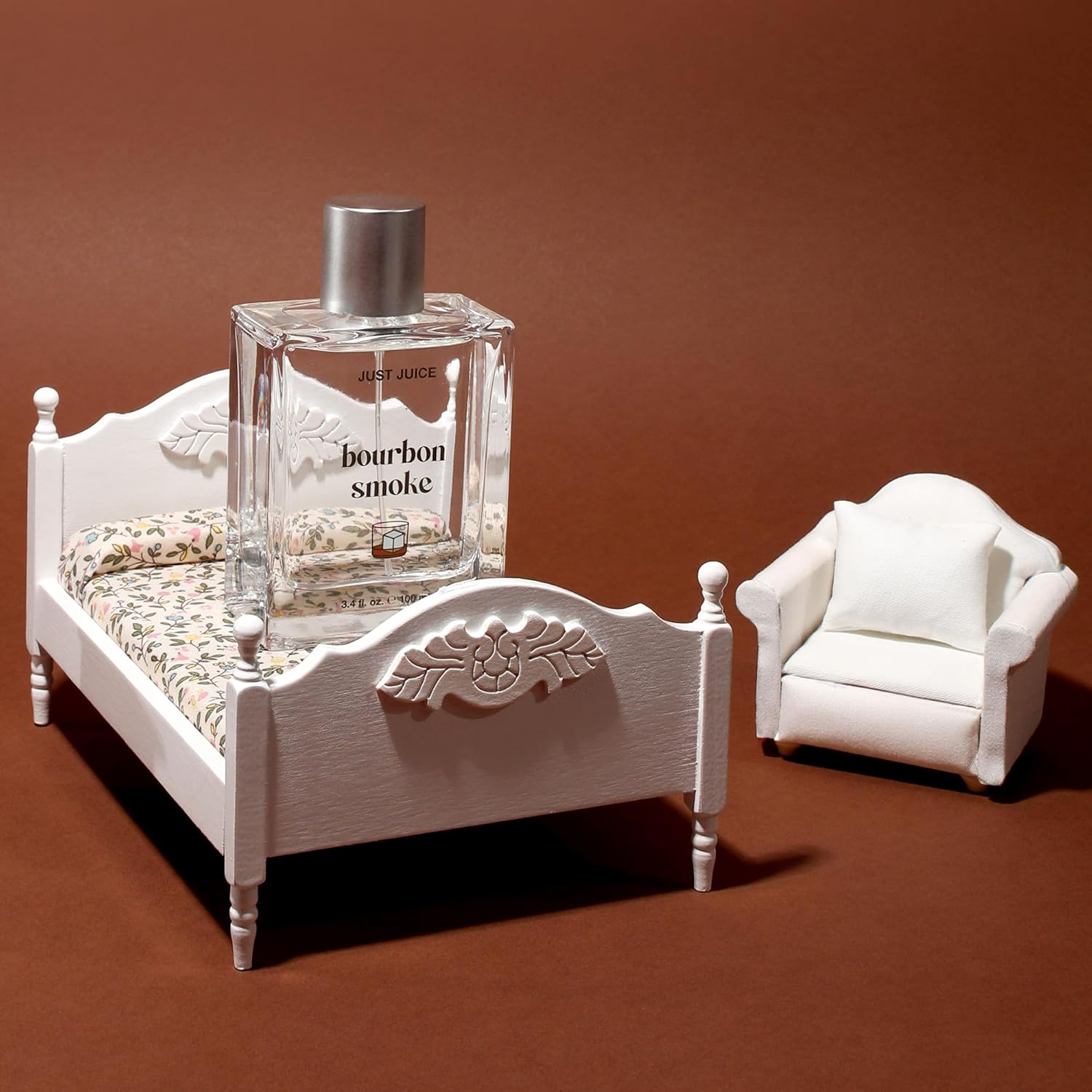 Just Juice Bourbon Smoke - Spicy, Warm Vanilla Perfume for Women and Men - Amber Mini Travel Perfume with Black Pepper, Cedar, Suede - 0.33 Oz image number 3