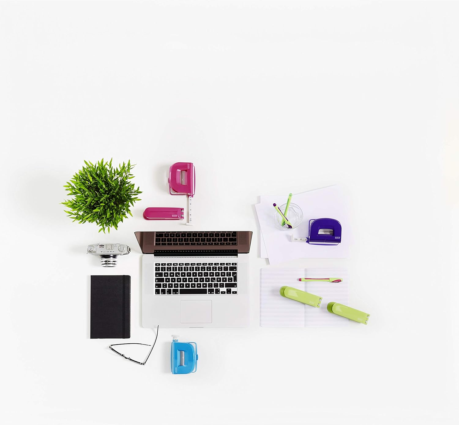 Novus E 15/E 210 Pink Twinset Stapler and Hole Punch with 1,000 Staples - Gr&uuml;n image number 4