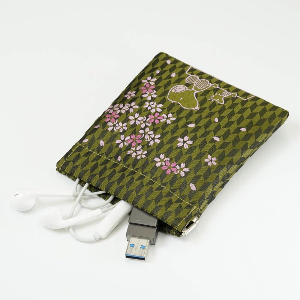 Peanuts/Spring Pouch Snoopy Woodstock (Cherry Blossom and Arrow Feathers) PNDW1484 Green image number 2