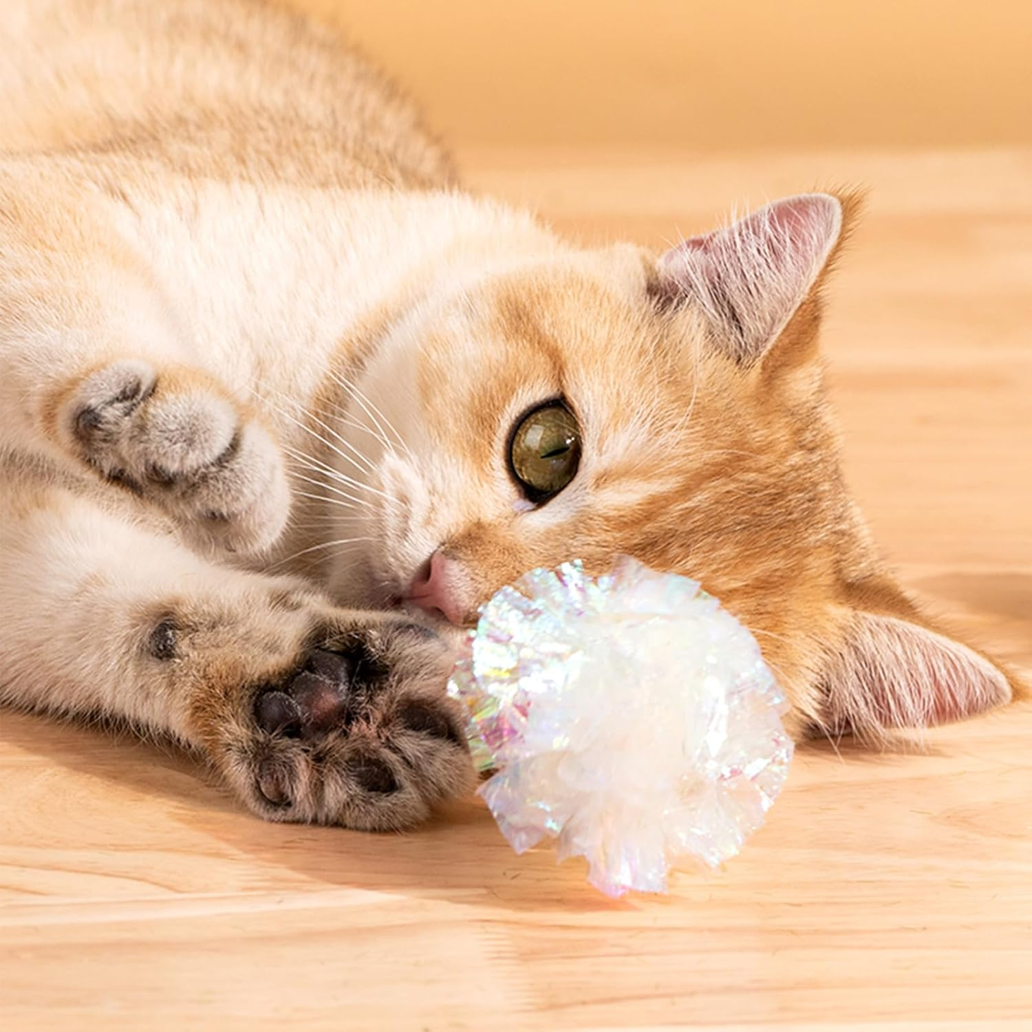 Andiker 20PCS Cat Crinkle Balls, 2.16 Inches Cat Balls with Polyester Film Thick Crinkle Paper Sturdy Cat Toys for Indoor Cats Reducing Boredom and Keep Fit for Cats and Kitten (White) image number 2