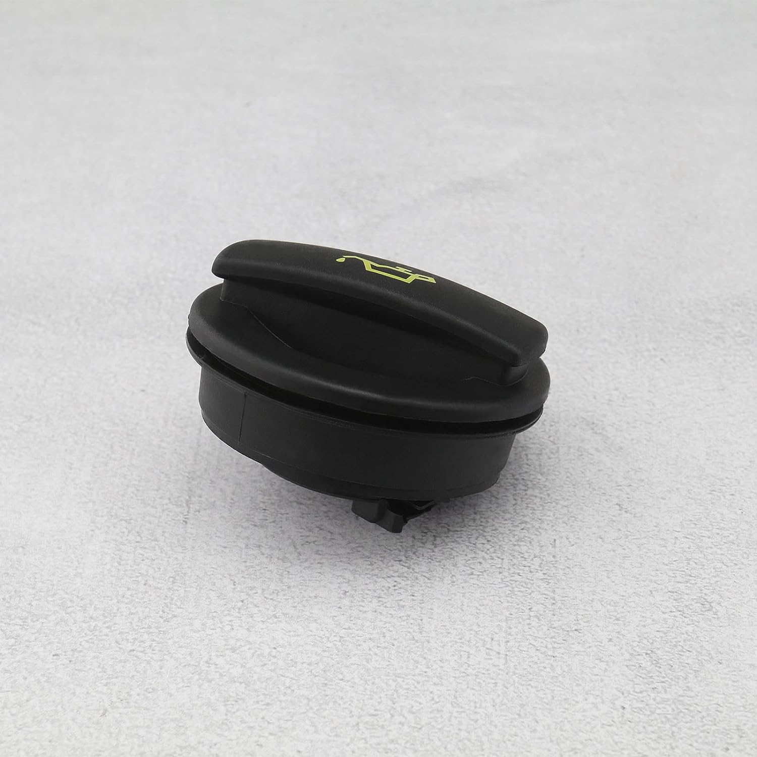 Ecsing Car Engine Fuel Tank Cap Valve Oil Filler Plug Cover Compatible with Volkswagen Compatible with Golf 2010-2012 Compatible with A4 A5 A6 image number 2