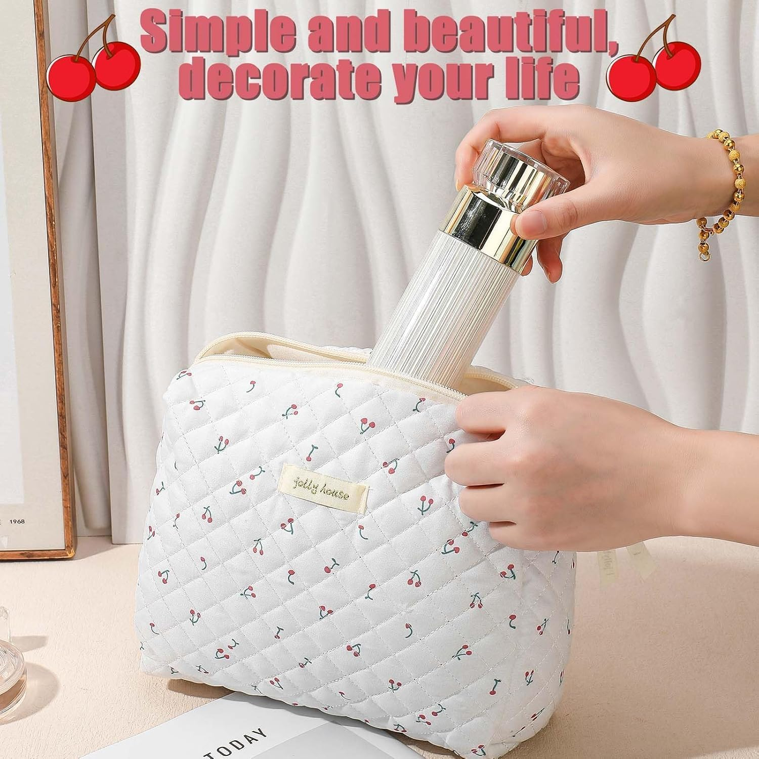 Cotton Floral Cosmetic Organizer Bag,1Pc Travel Cotton Floral Makeup Bag,Cotton Quilted Floral Make up Bag,Flower Pattern Cosmetic Bag Floral Cotton Quilted Makeup Bag,Cotton Floral Cotton Makeup Bag image number 6