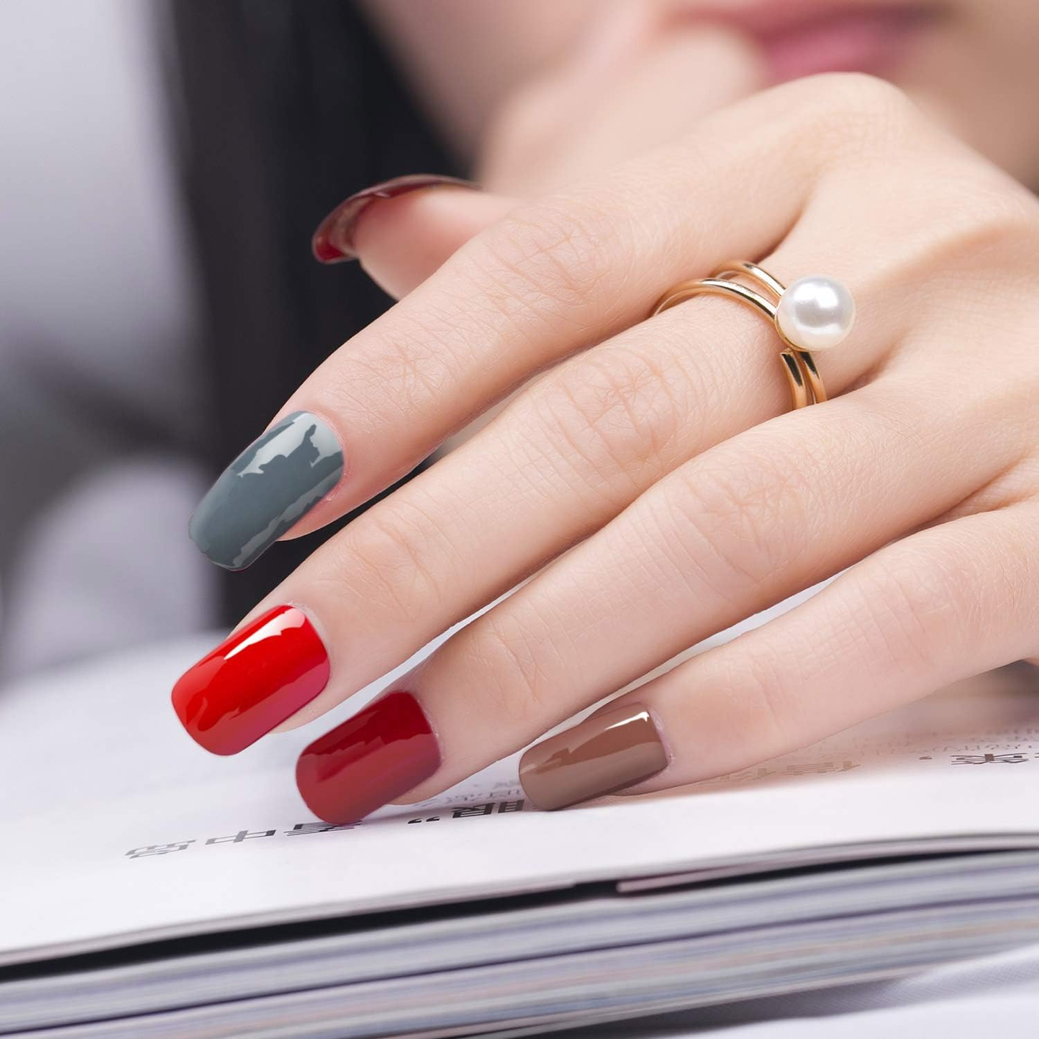 Vishine Gel Nail Polish Set - Red White Black Classic Series 6 Colors Gel Polish Set Kit LED Soak off Gel Polish 0.27 OZ 8ML image number 2