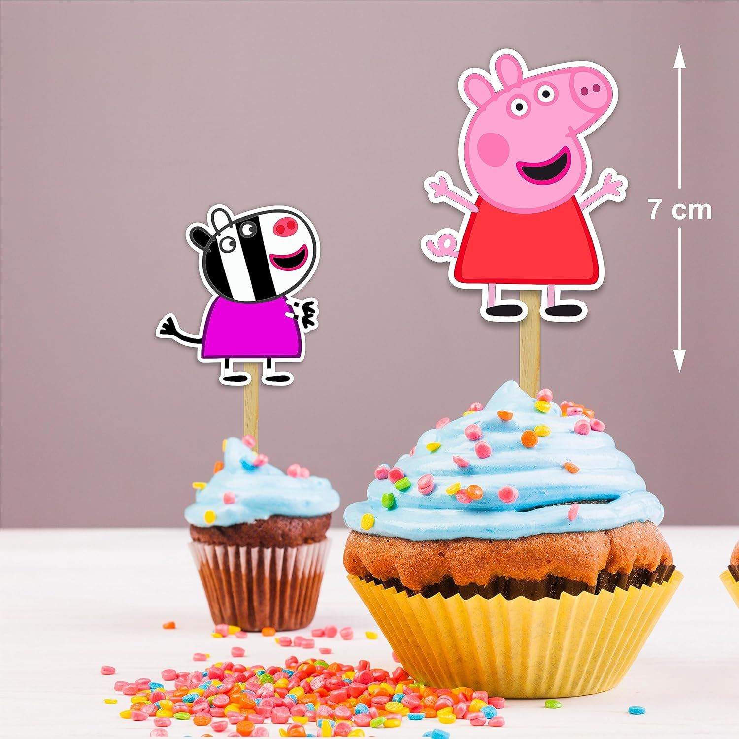 Pepa Pig Cupcake Topper image number 1