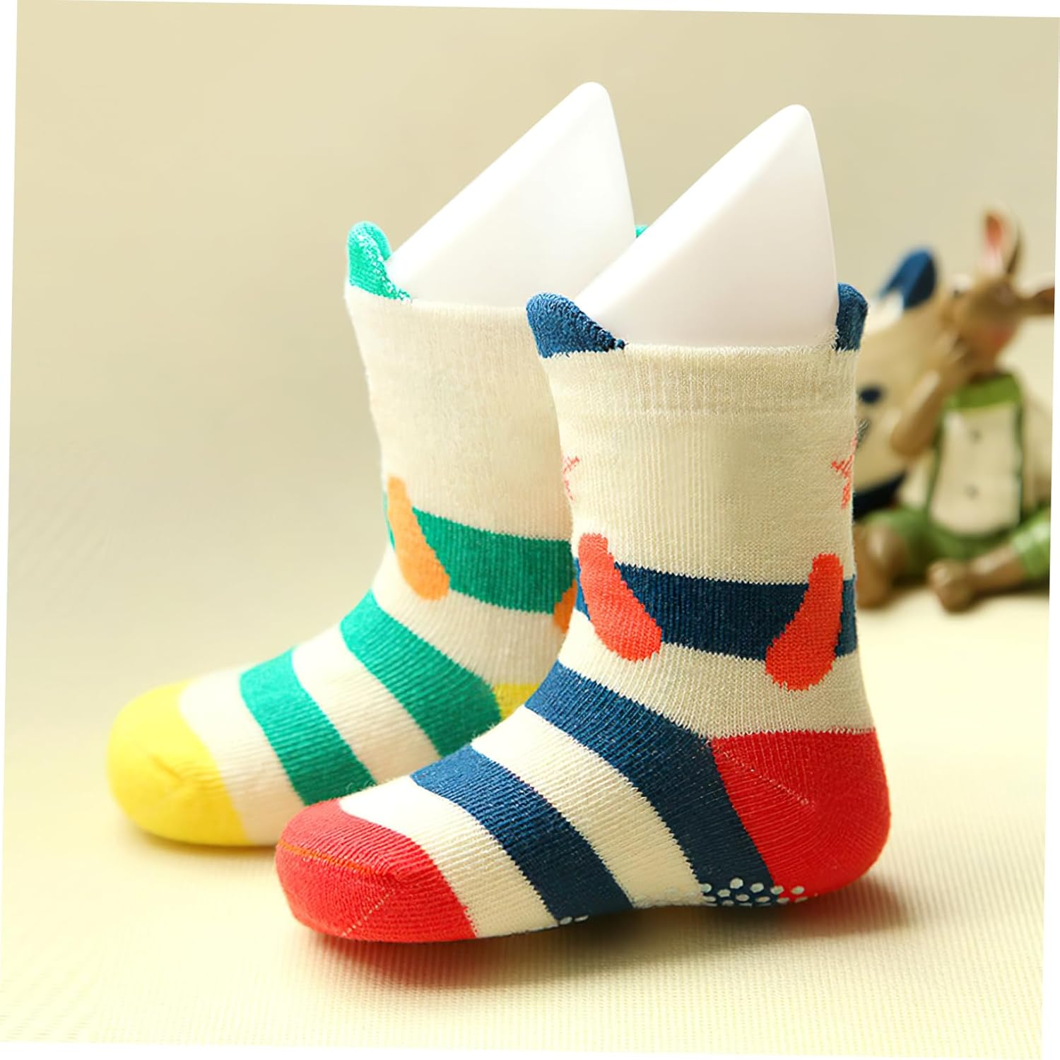 INOOMP 4Pcs Baby Foot Mannequin Plastic Shoe Display Models Small Toddler Foot Mannequin White and Skin Color Reusable Retail Store Shop Supply 11.5Cm and 14Cm