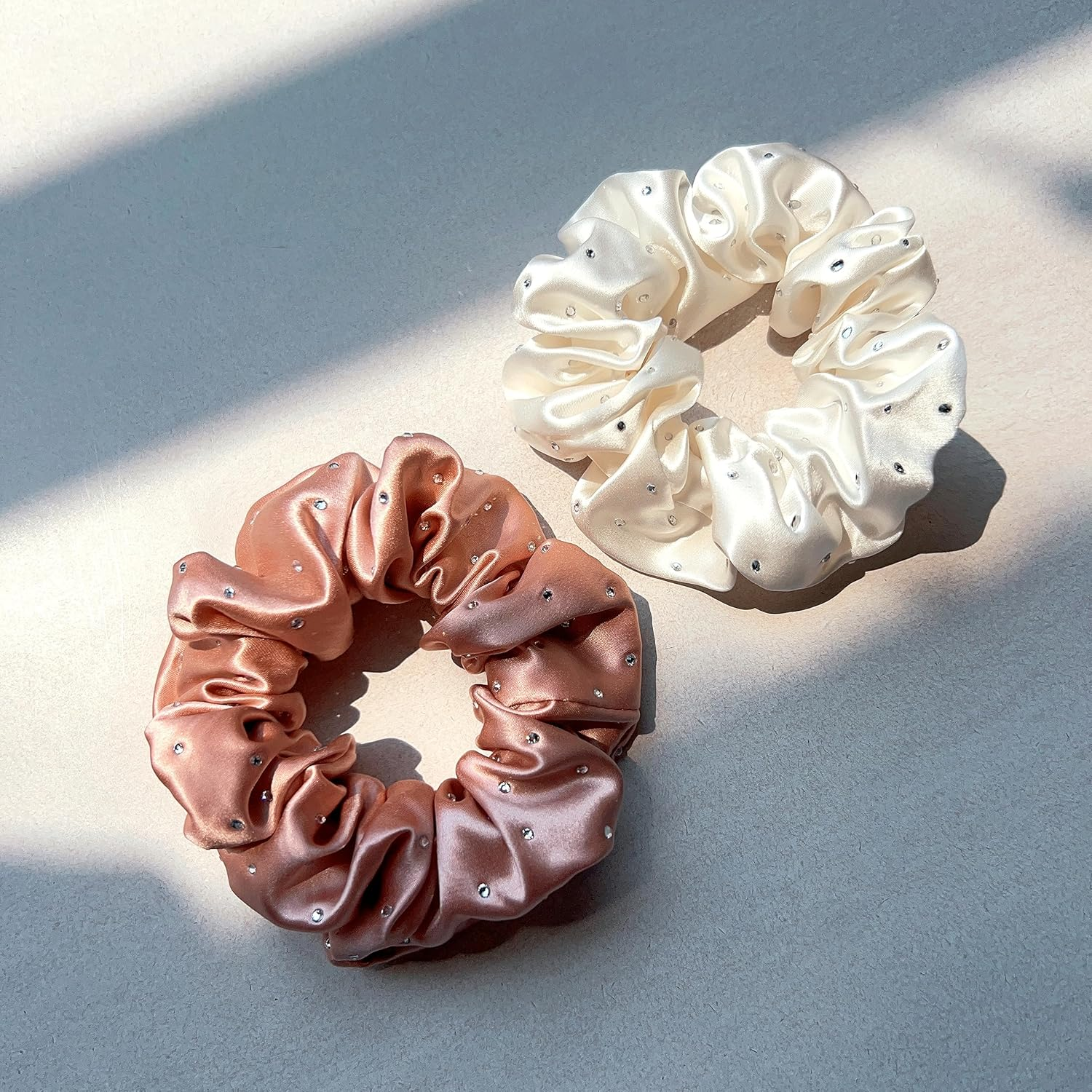 Townssilk Silk Skinnie Scrunchies 100% Pure 22 Momme Mulberry Silk Hair Ties for Women Hair Friendly Luxurious Elastic Scrunchies Set(5 Scrunchies Black)