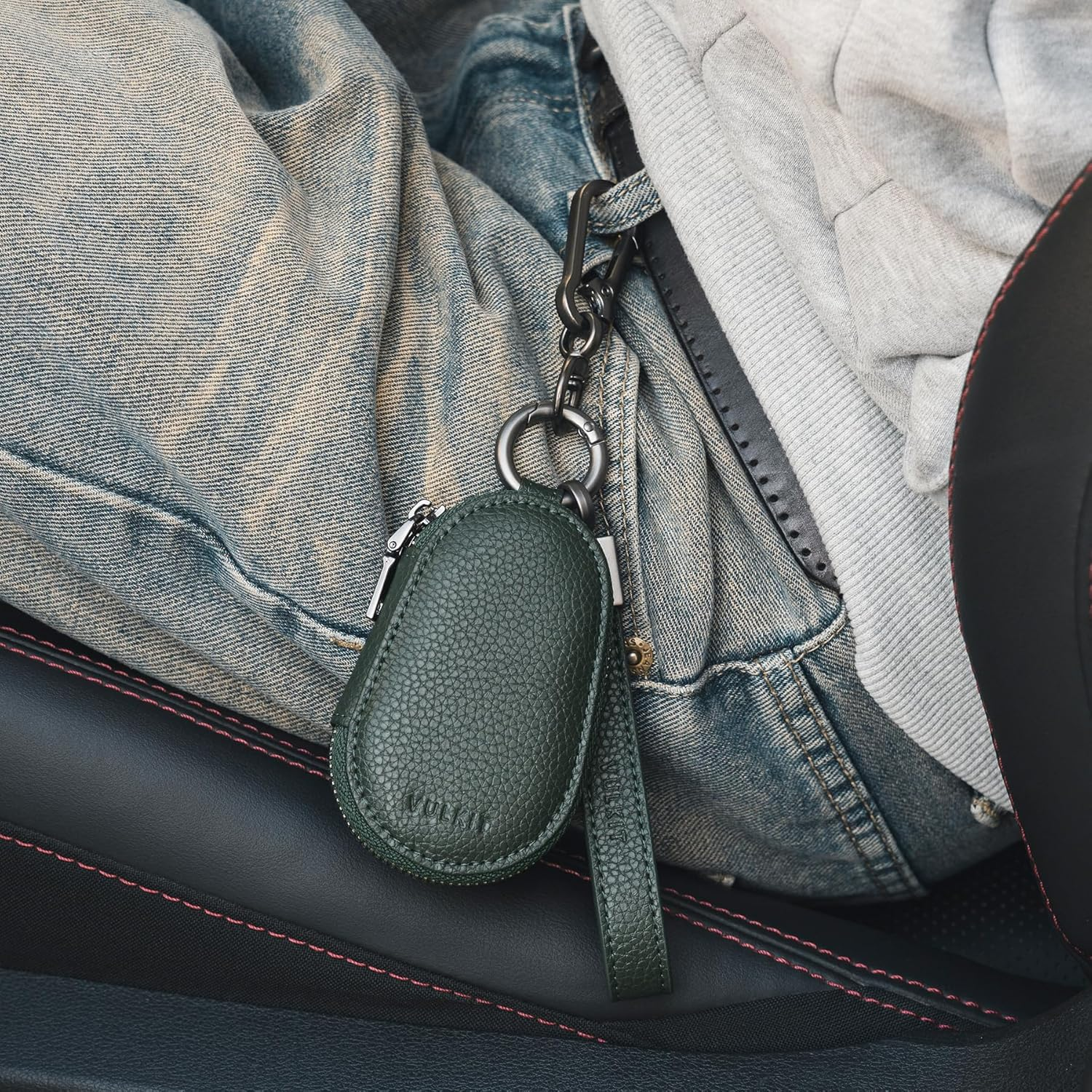 VULKIT Leather Car Key Case Universal Fitted for Car Keys with Lanyard Belt Loop Key Holder Wristlet Keychain for Men and Women image number 3