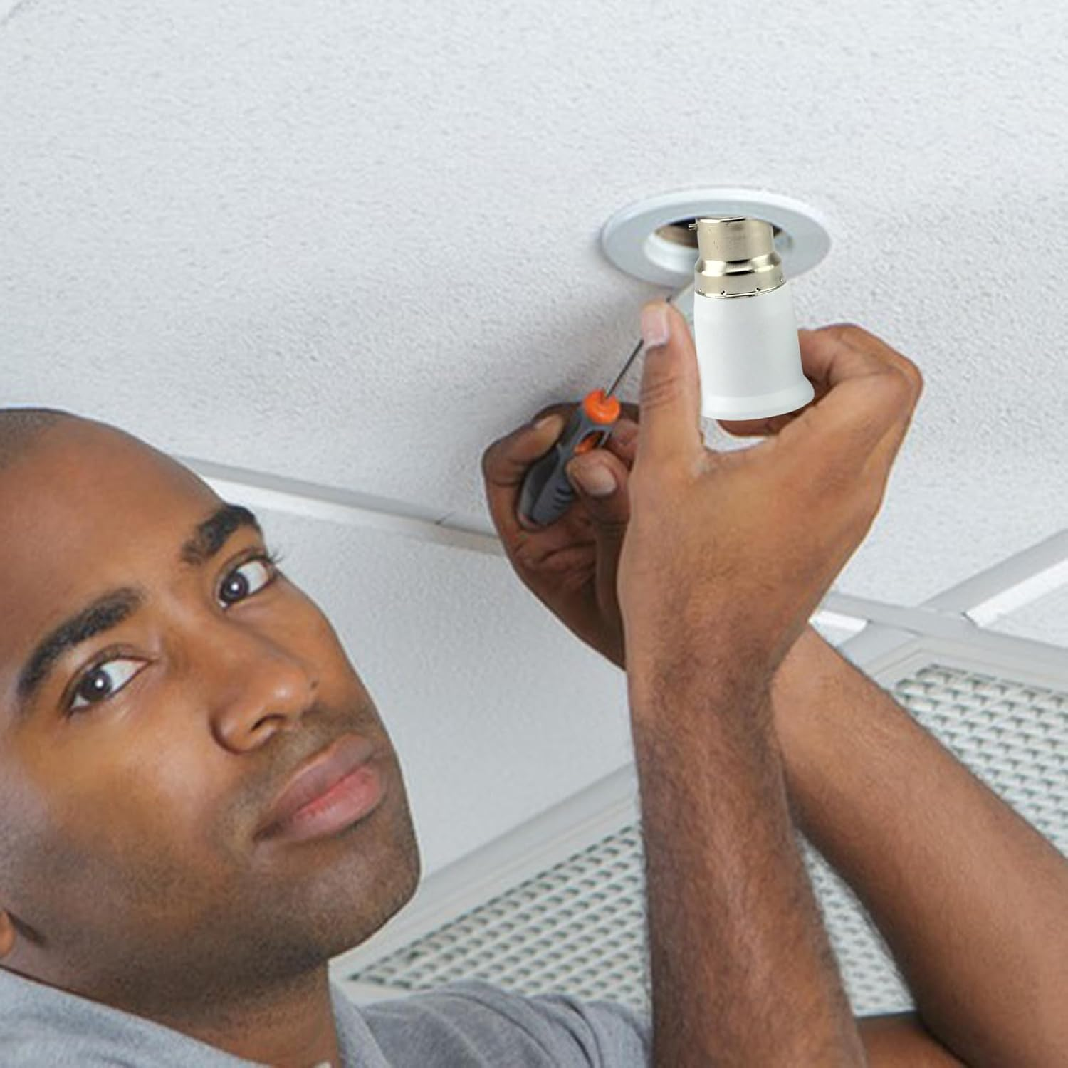 Light Bulb Socket Converter Bayonet to Screw Bulbs Adaptor B22 to E27 Socket Converter for Ceiling Fans Light Chandeliers Base S-Ocket Convert-Er for LED Bulbs and Incandescent B-Ulb (Turn B22 to E27)