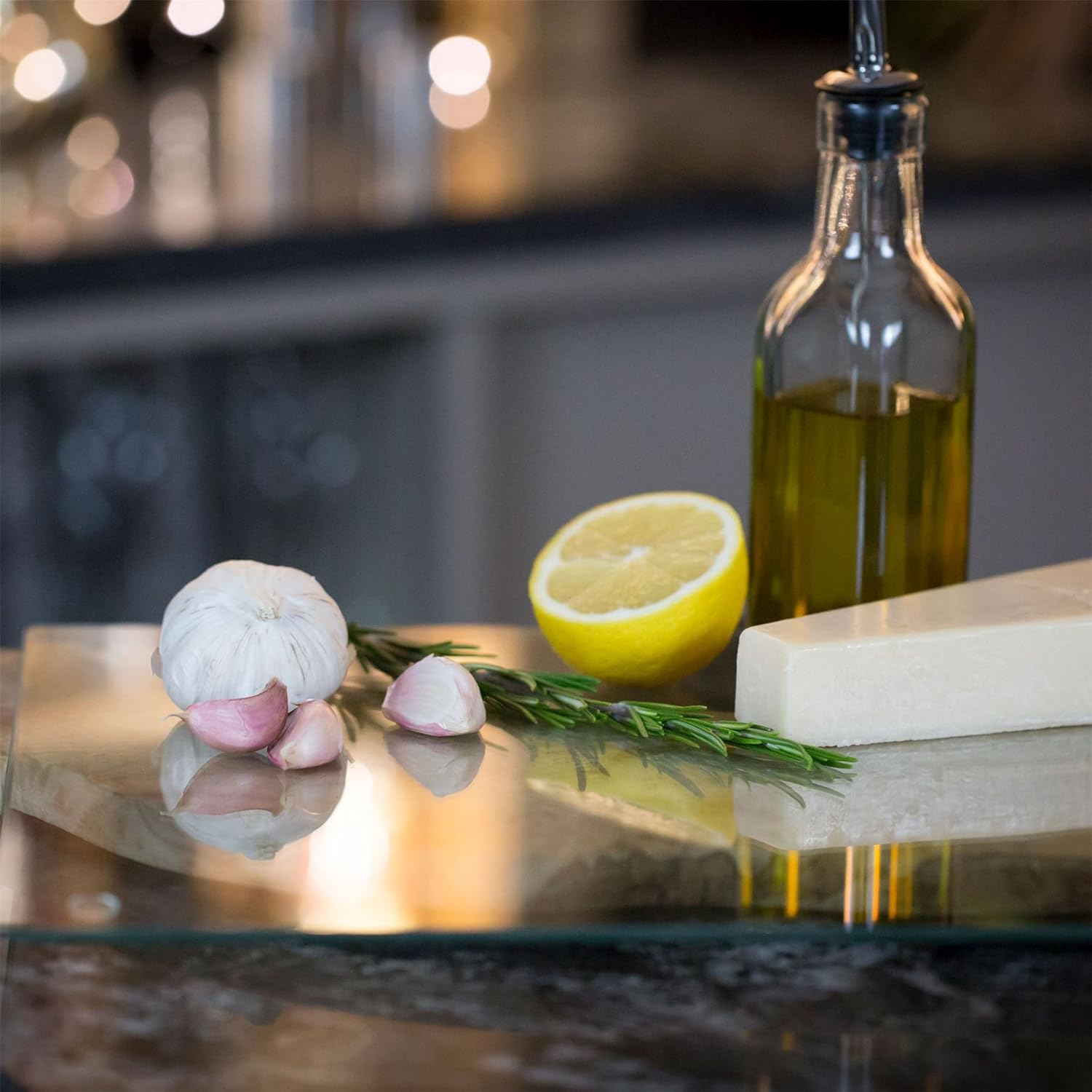 Harbour Housewares Rectangle Glass Chopping Board - 30Cm X 20Cm - Clear - 1X Tempered Heat-Resistant Home Kitchen Worktop Saver Hob Cooker Stove Top Surface Protector Cover Cutting Boards image number 6