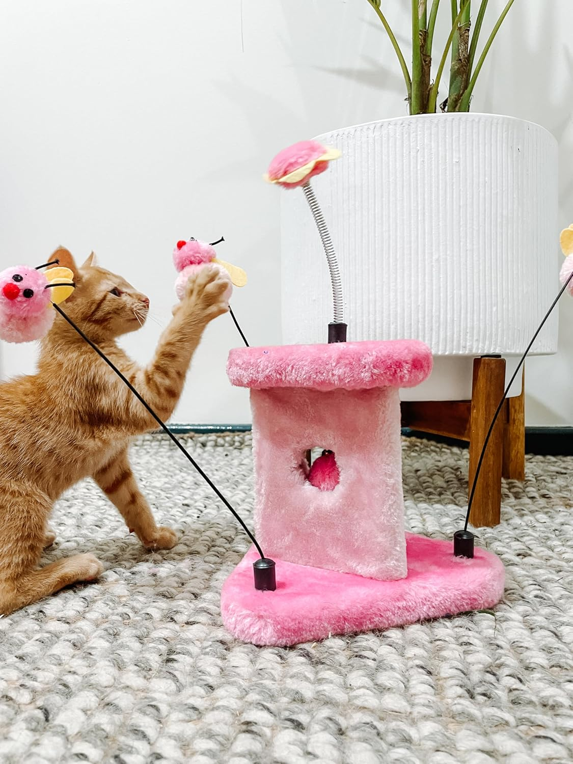 Cattitude Pounce N Play Cat Scratch Post Busybee Pink, Pink, 35Cm Height - Cat House, Spring-Loaded Teaser, Soft Plush Material