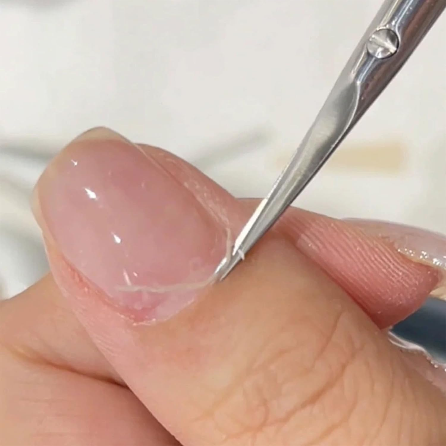 RIBHNXHI Cuticle Scissors Extra Fine for Women and Men, Curved Stainless Steel with Precise Pointed Tip for Manicure Pedicure Nail Eyebrow Eyelash Grooming 3.7 Inch image number 1